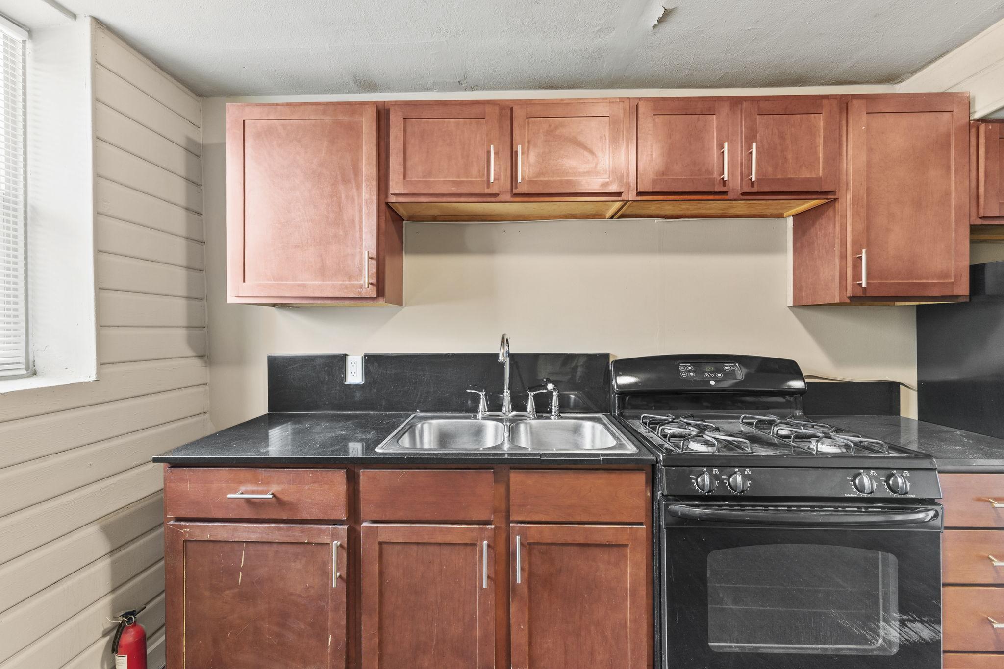 765 Jackson Street Property Photo 15