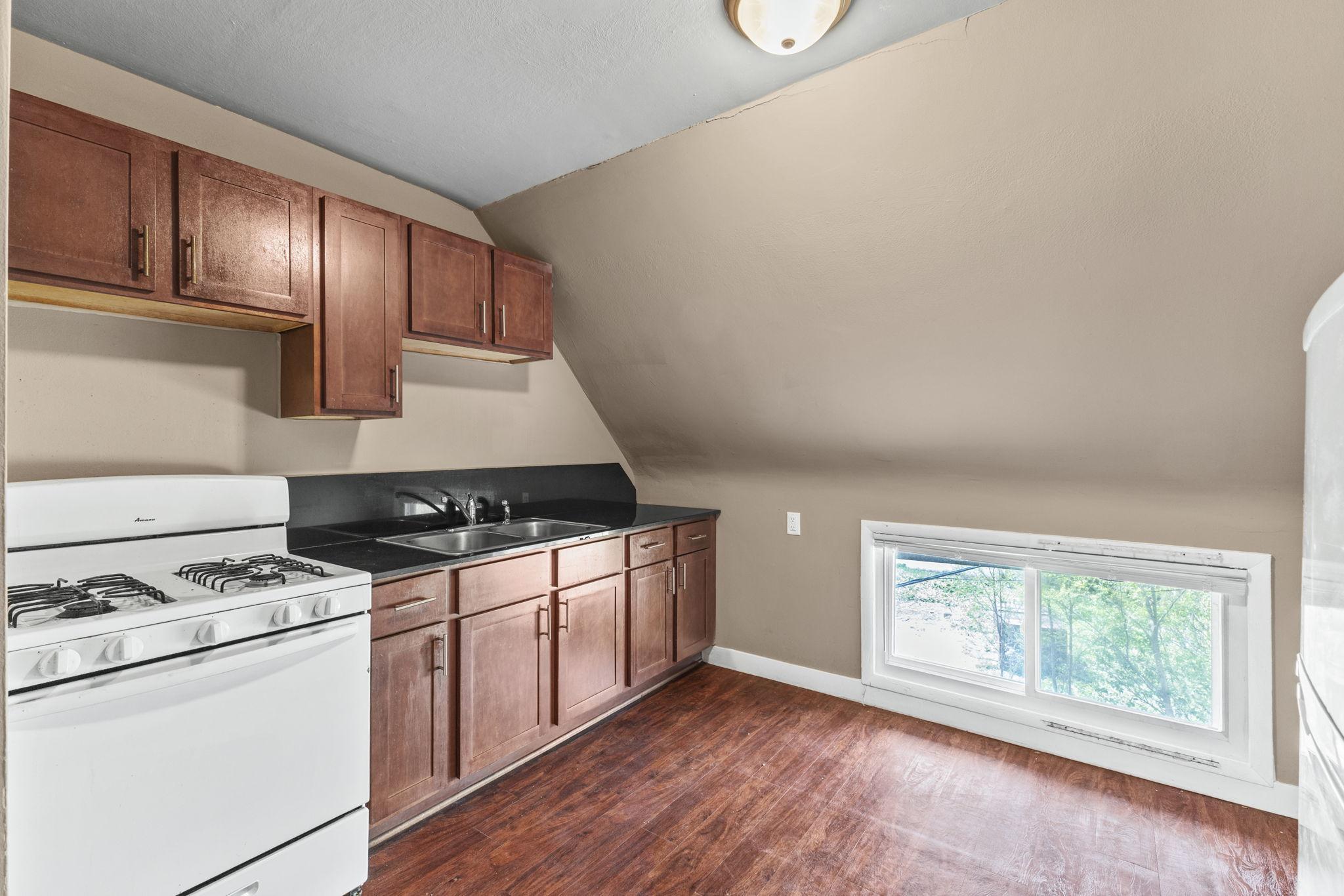 765 Jackson Street Property Photo 26