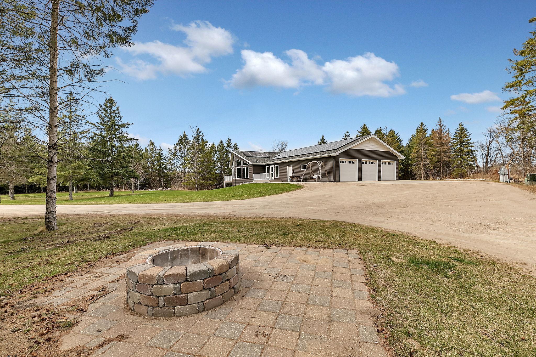 1315 Karnis Drive Nw Property Photo 55