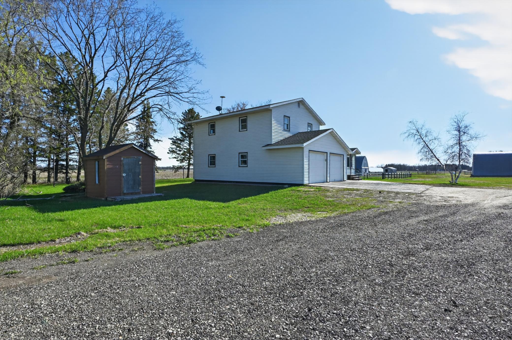 34098 Co Hwy 75 Property Photo 3