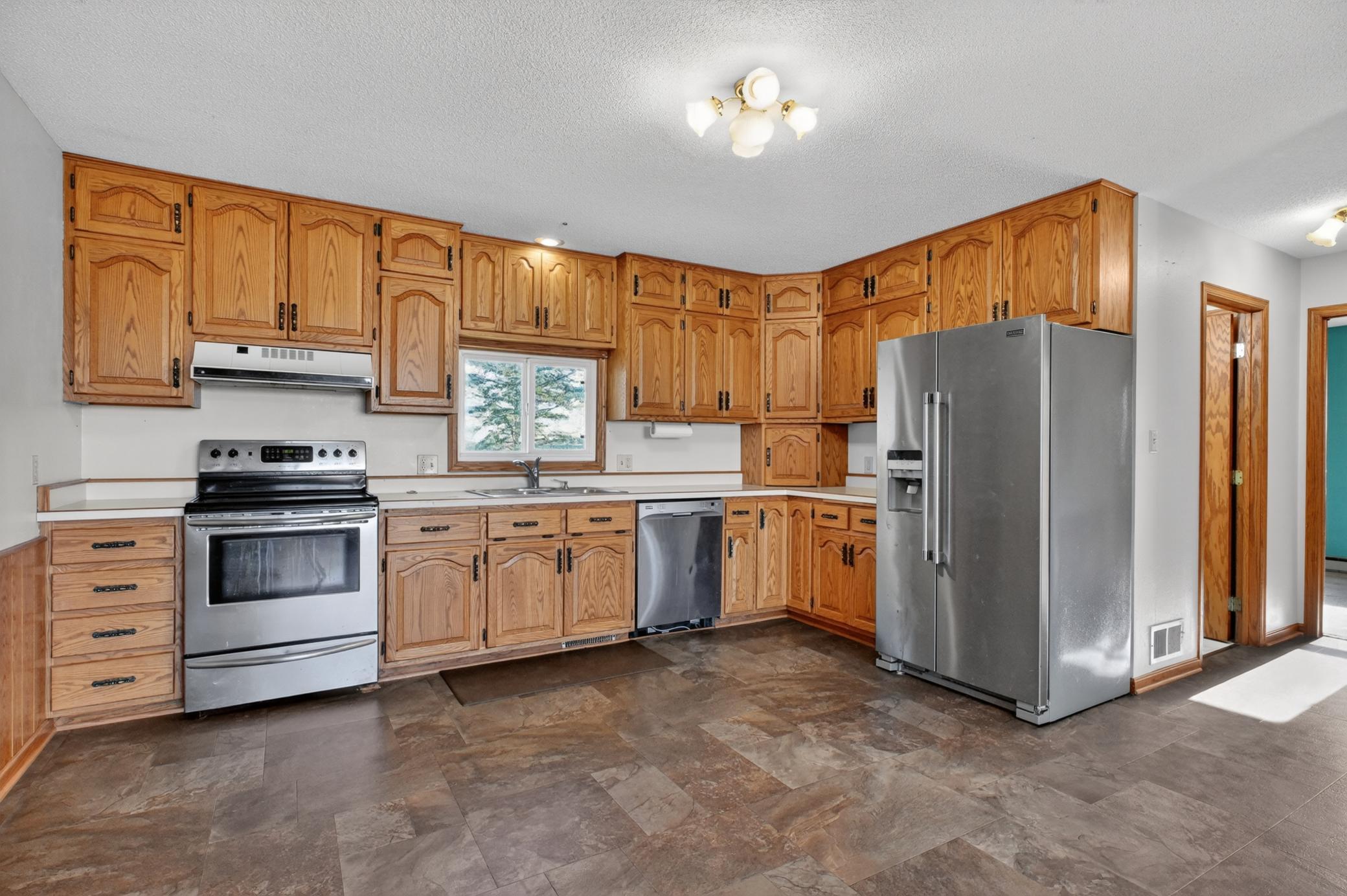 34098 Co Hwy 75 Property Photo 6