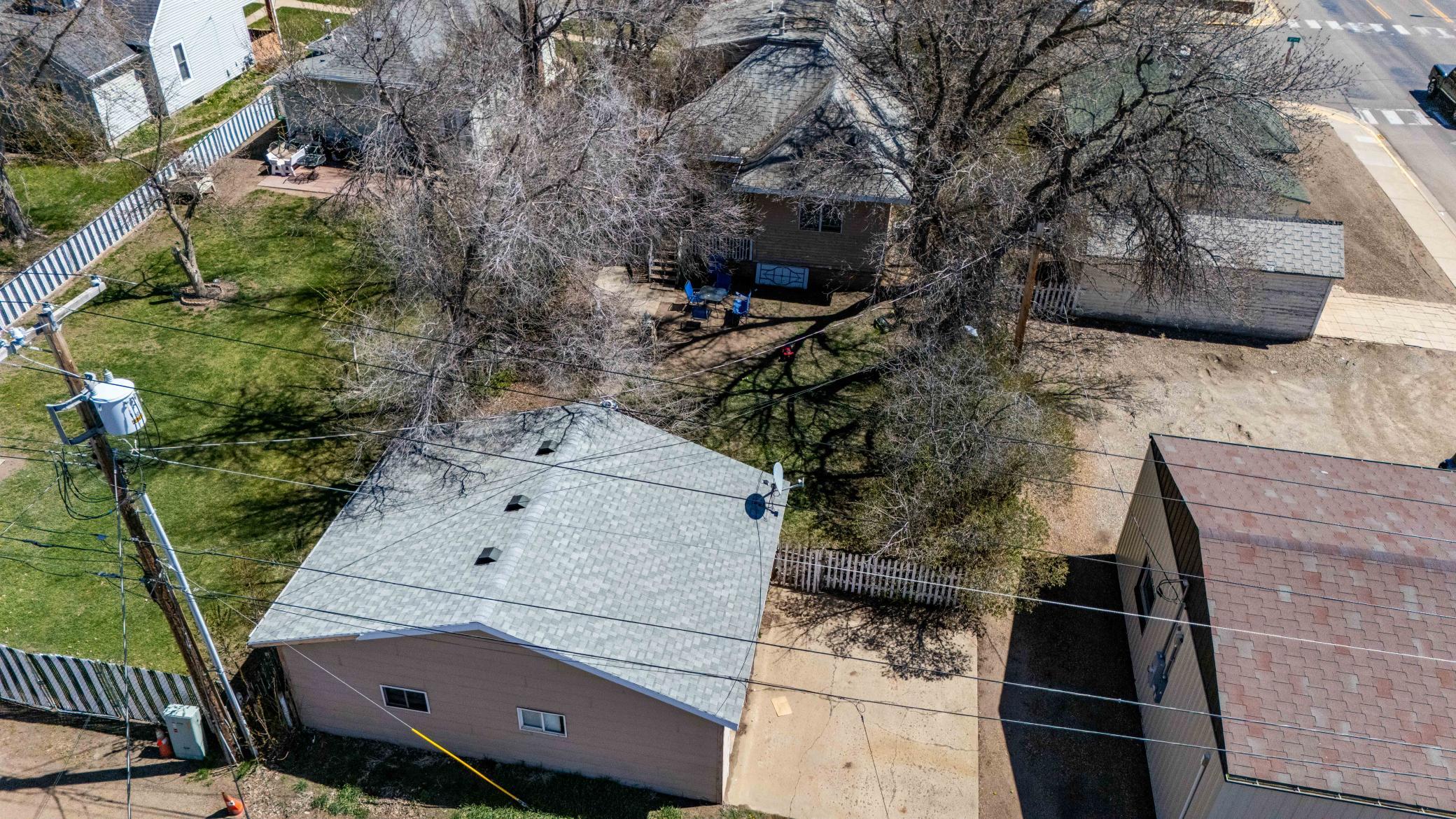 11 6th Avenue W Property Photo 10