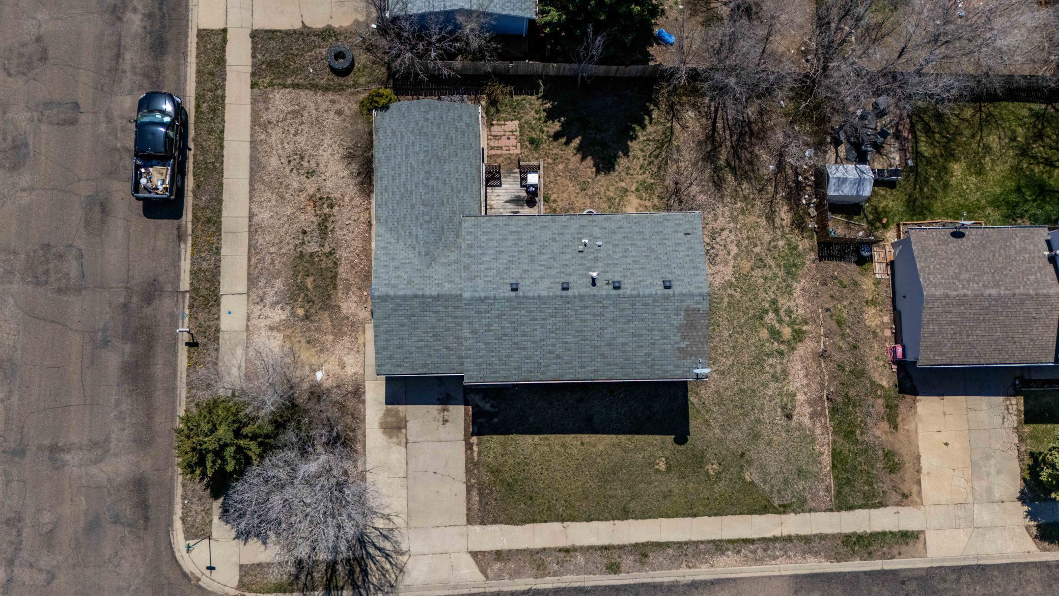 11 6th Avenue W Property Photo 20