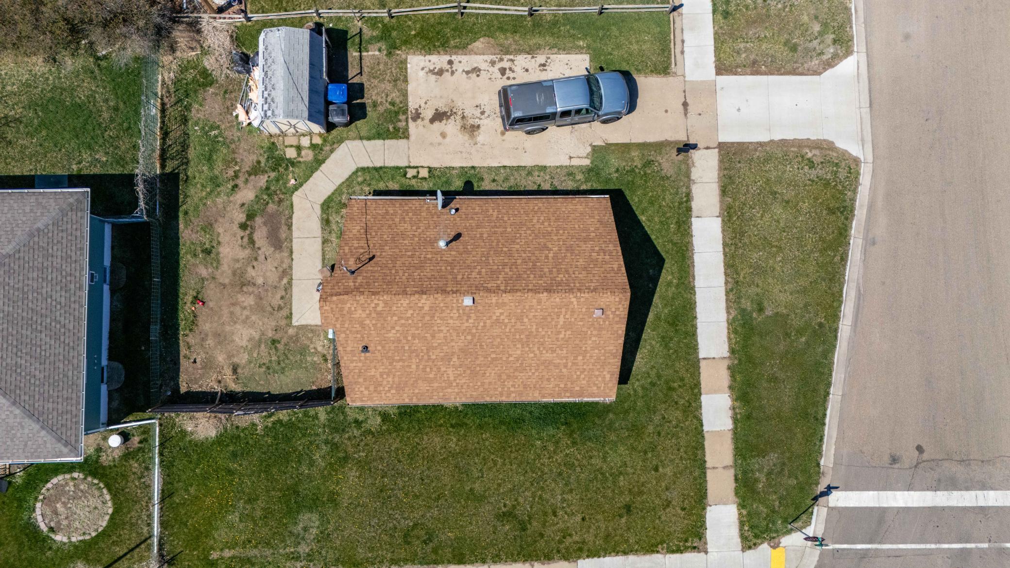11 6th Avenue W Property Photo 34