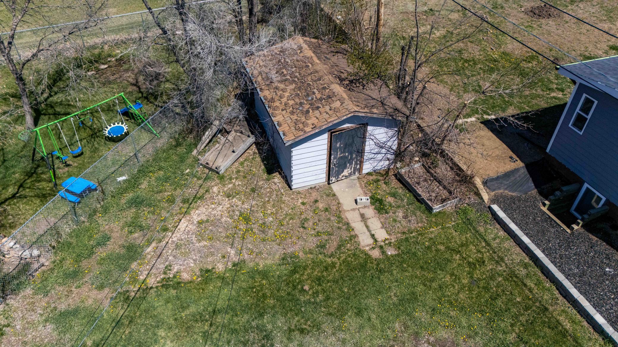 11 6th Avenue W Property Photo 43