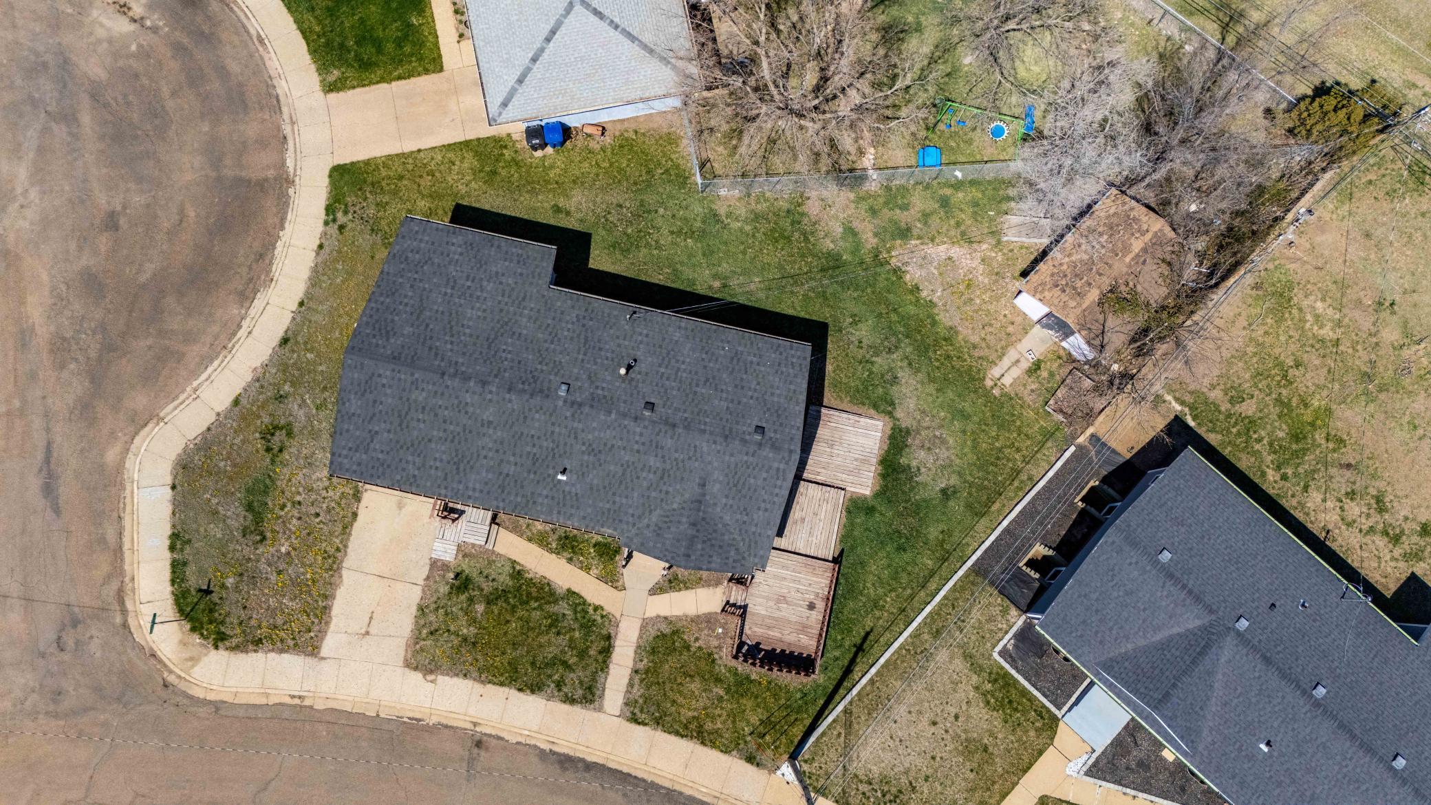 11 6th Avenue W Property Photo 44