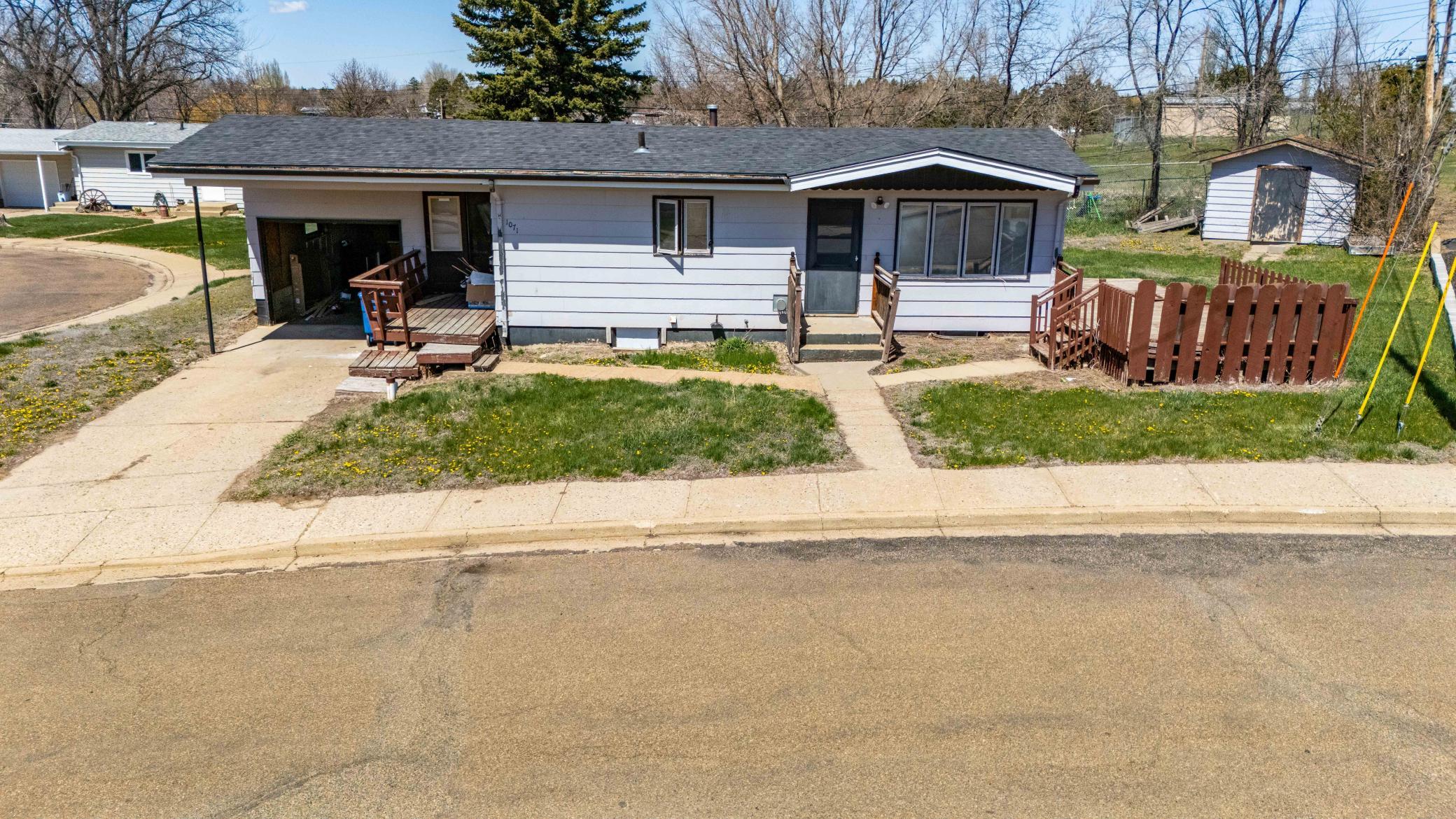 11 6th Avenue W Property Photo 46