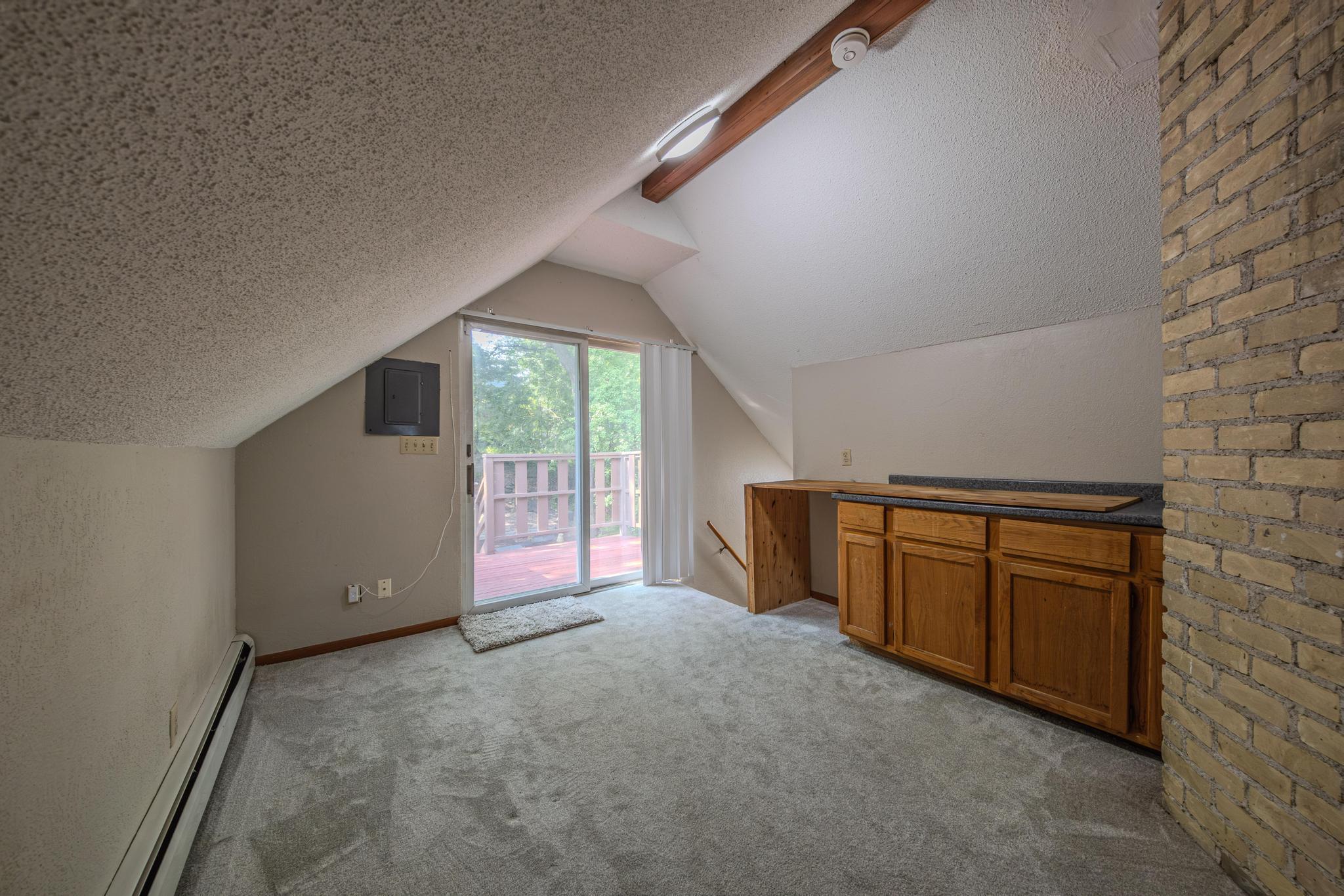 2394 Valentine Avenue Property Photo 21