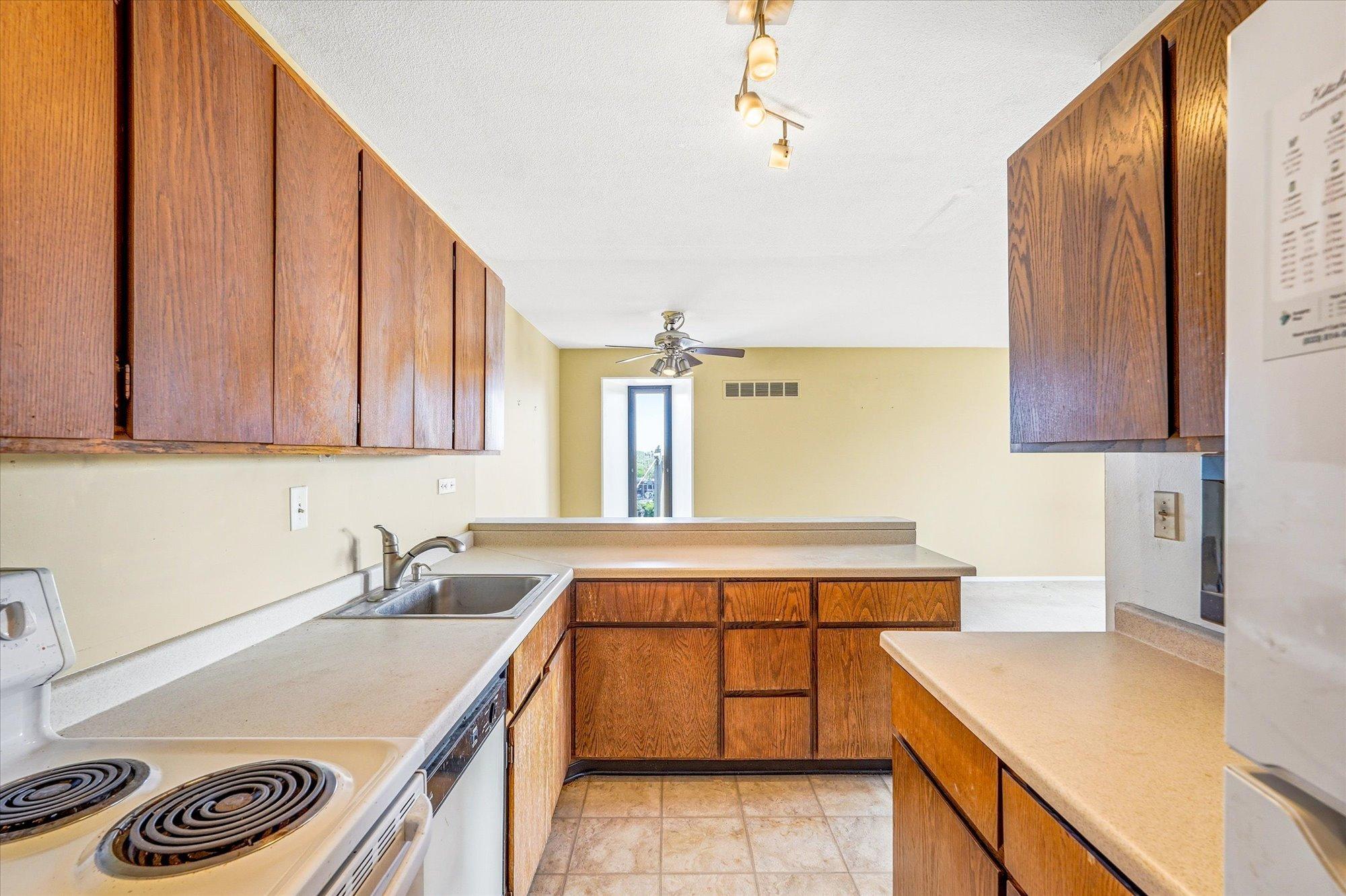 15 S 1st Street A1020 Property Photo 29