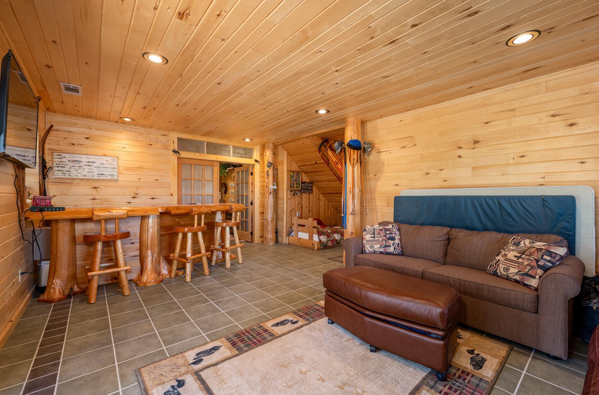 51748 Pine Point Lane Property Photo 41