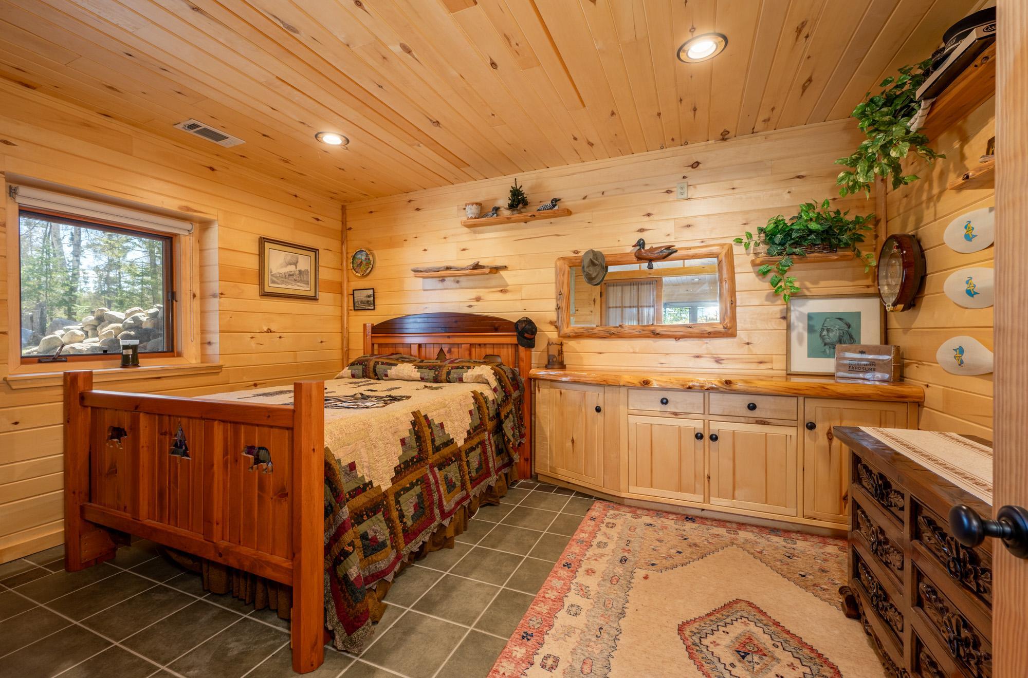 51748 Pine Point Lane Property Photo 42