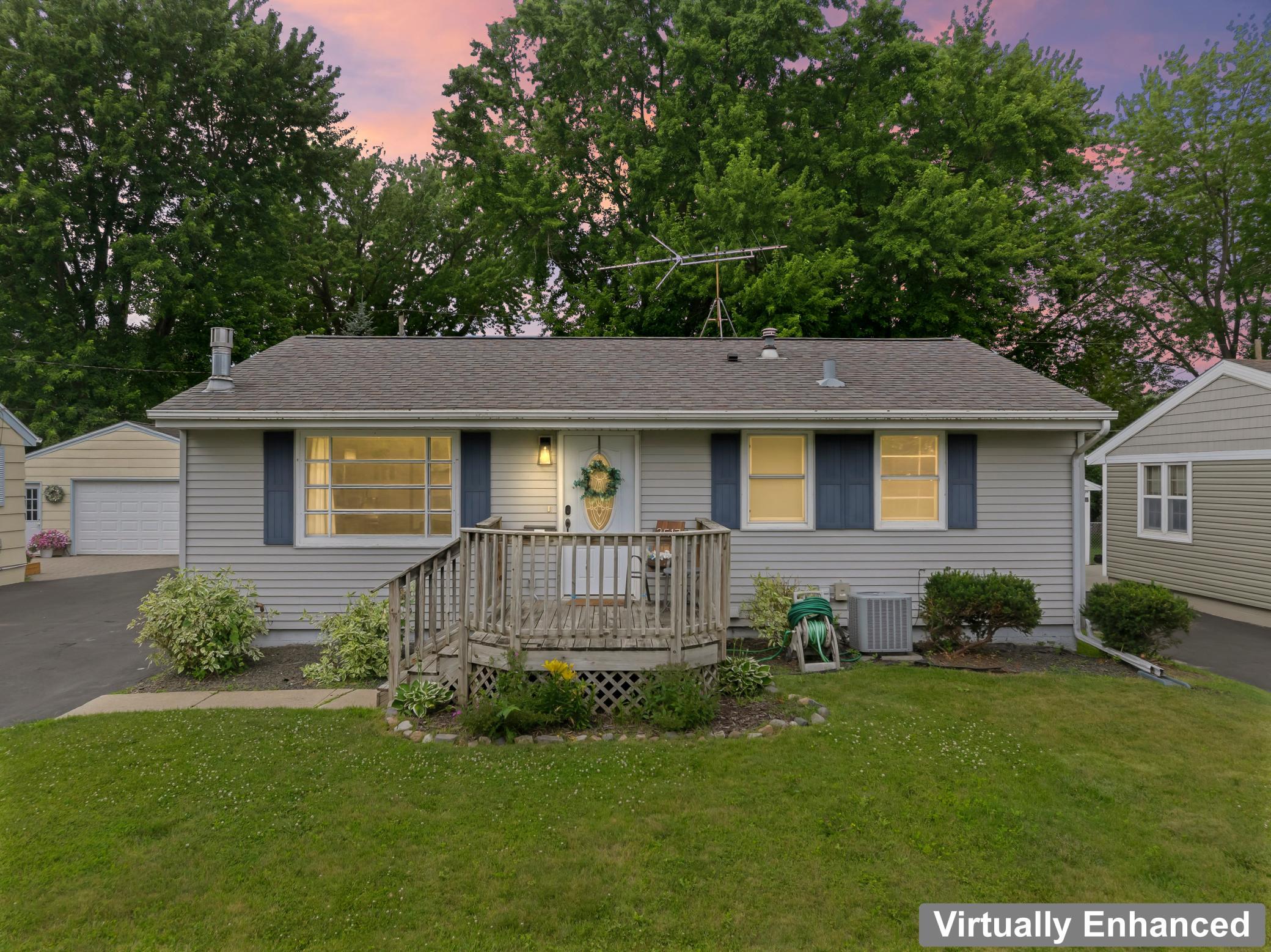 3517 6th Place Nw Property Photo 3
