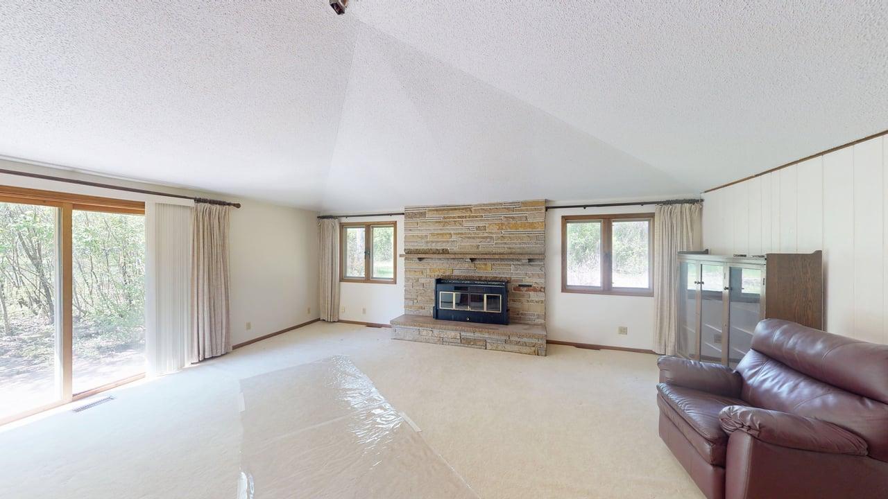 1206 Bunker Lake Boulevard Ne Property Photo 2