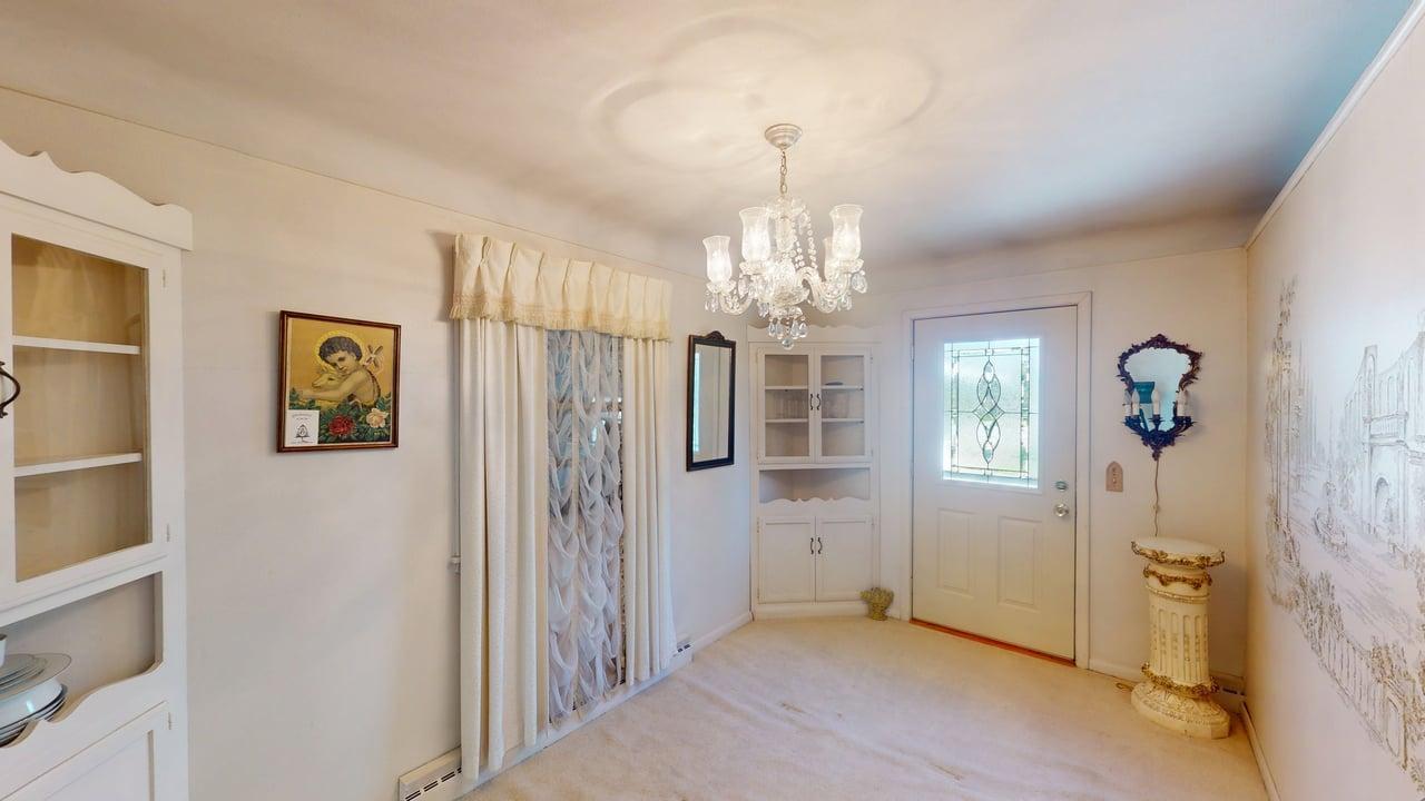1206 Bunker Lake Boulevard Ne Property Photo 7