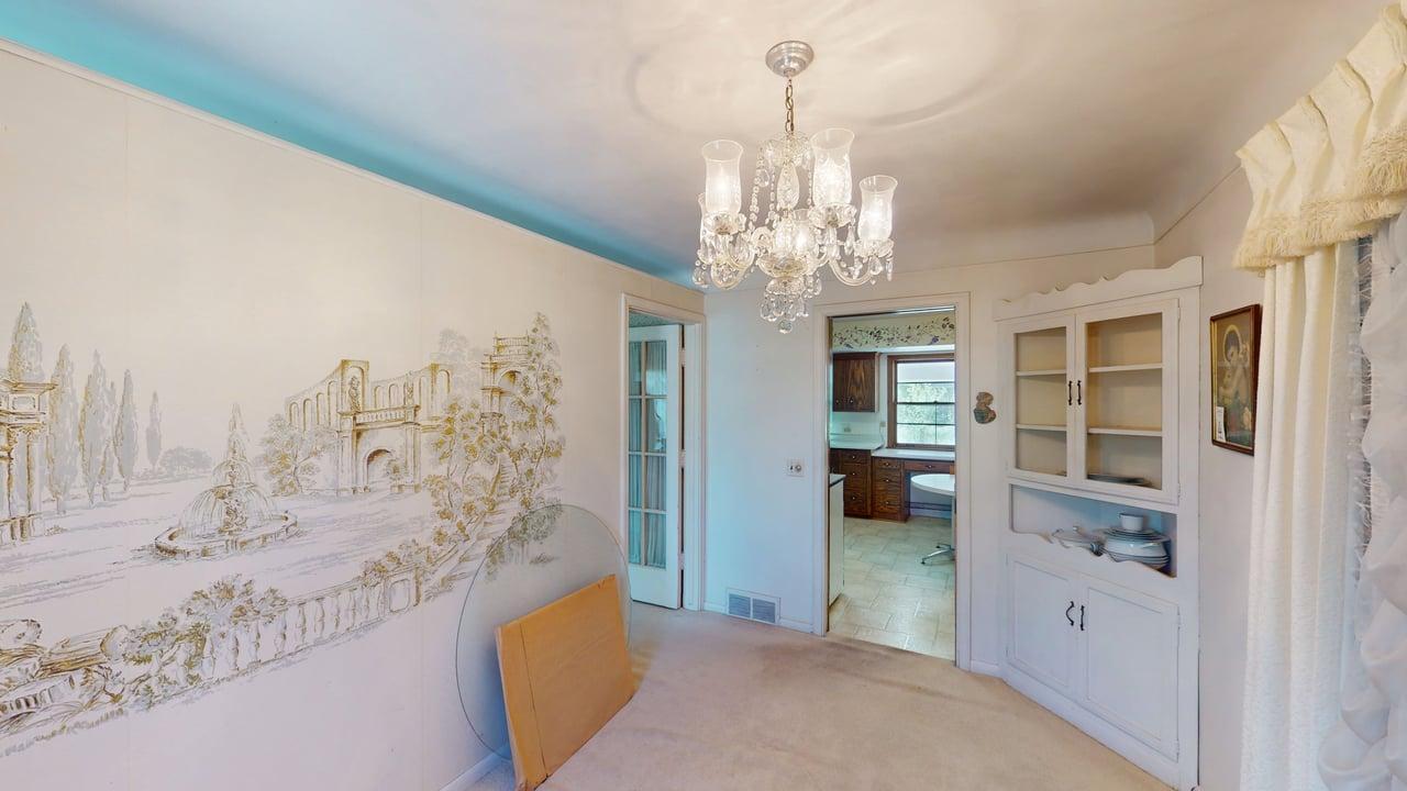 1206 Bunker Lake Boulevard Ne Property Photo 8
