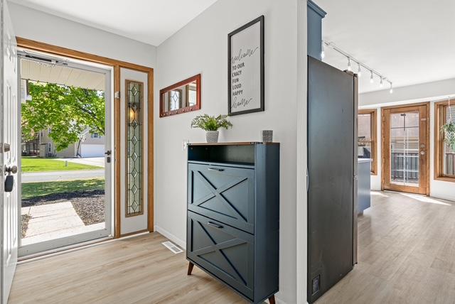 15020 Rushmore Crescent Property Photo 4