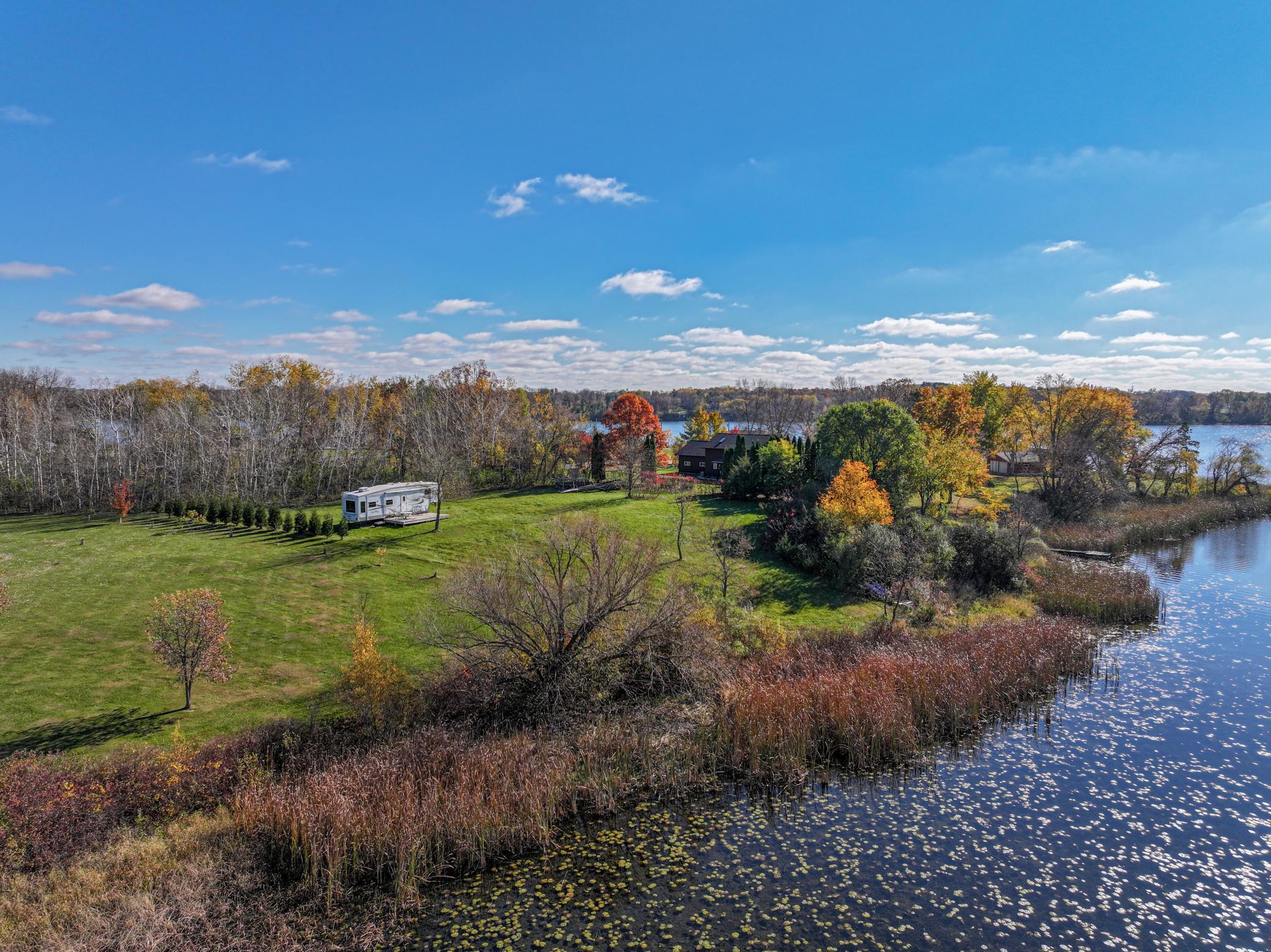 44377 Saukview Drive Property Photo 1
