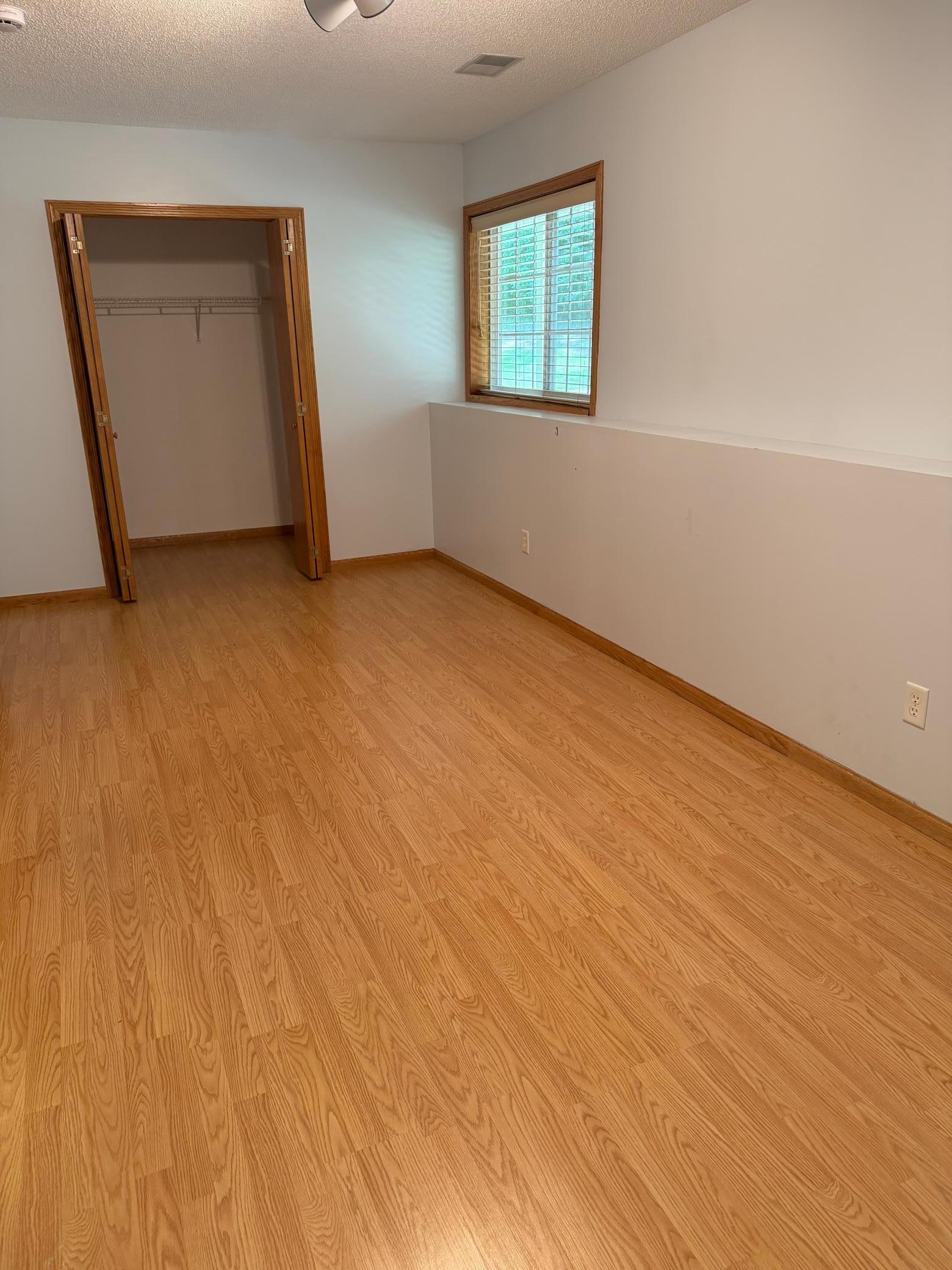 736 E Nicollet Boulevard Property Photo 23
