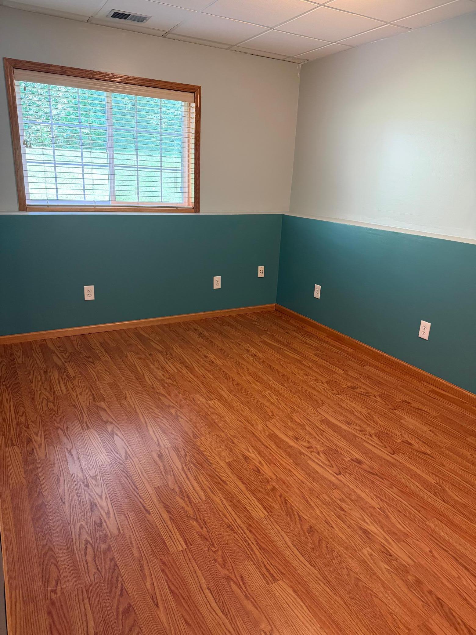 736 E Nicollet Boulevard Property Photo 24