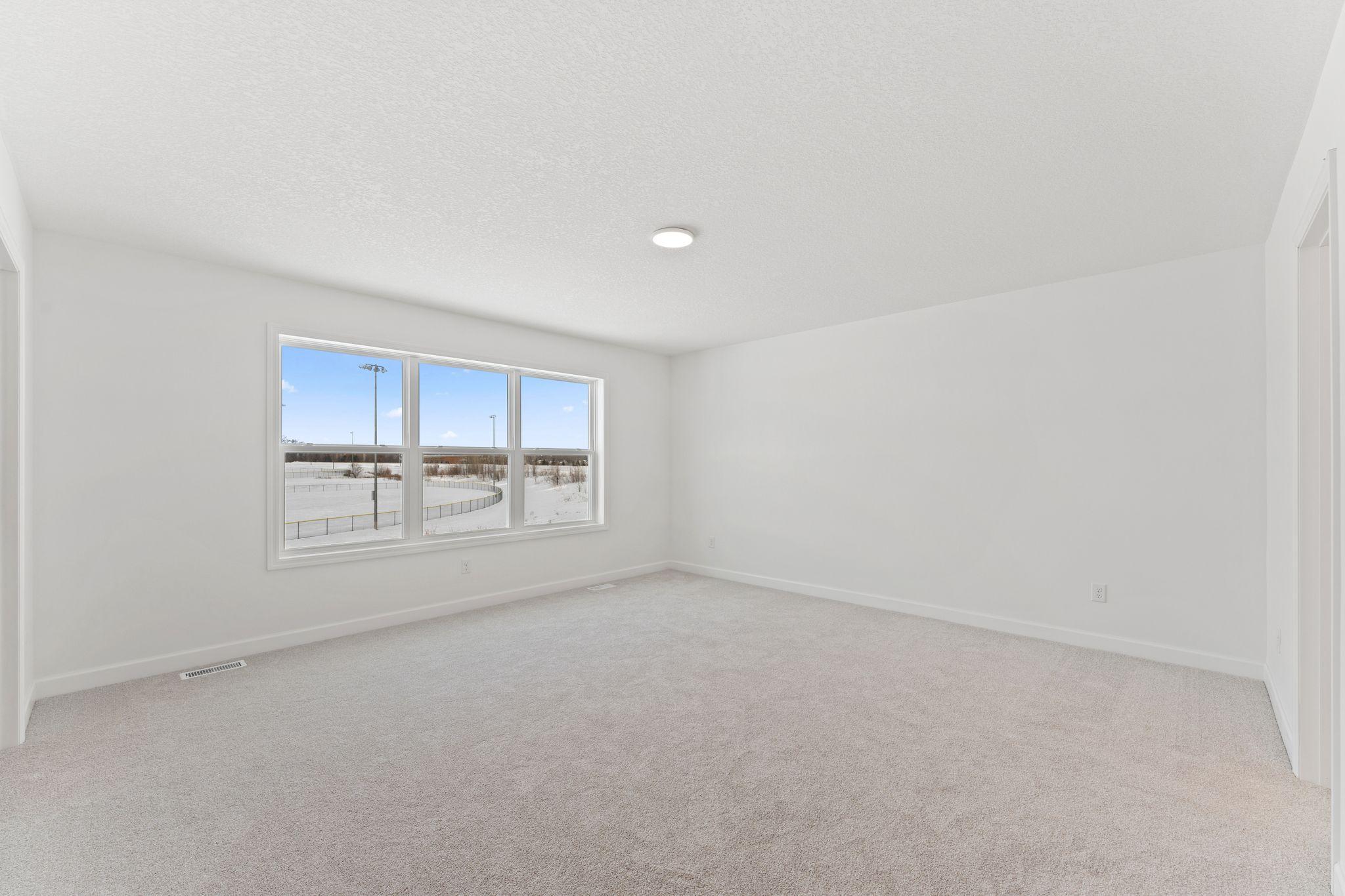8621 183rd Street W Property Photo 9