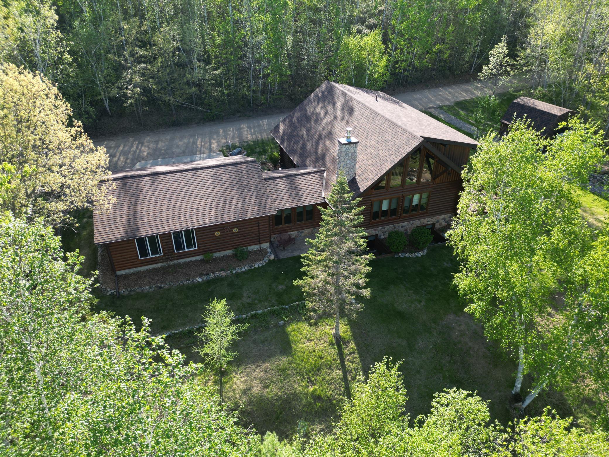 19605 Jigsaw Drive Property Photo 4