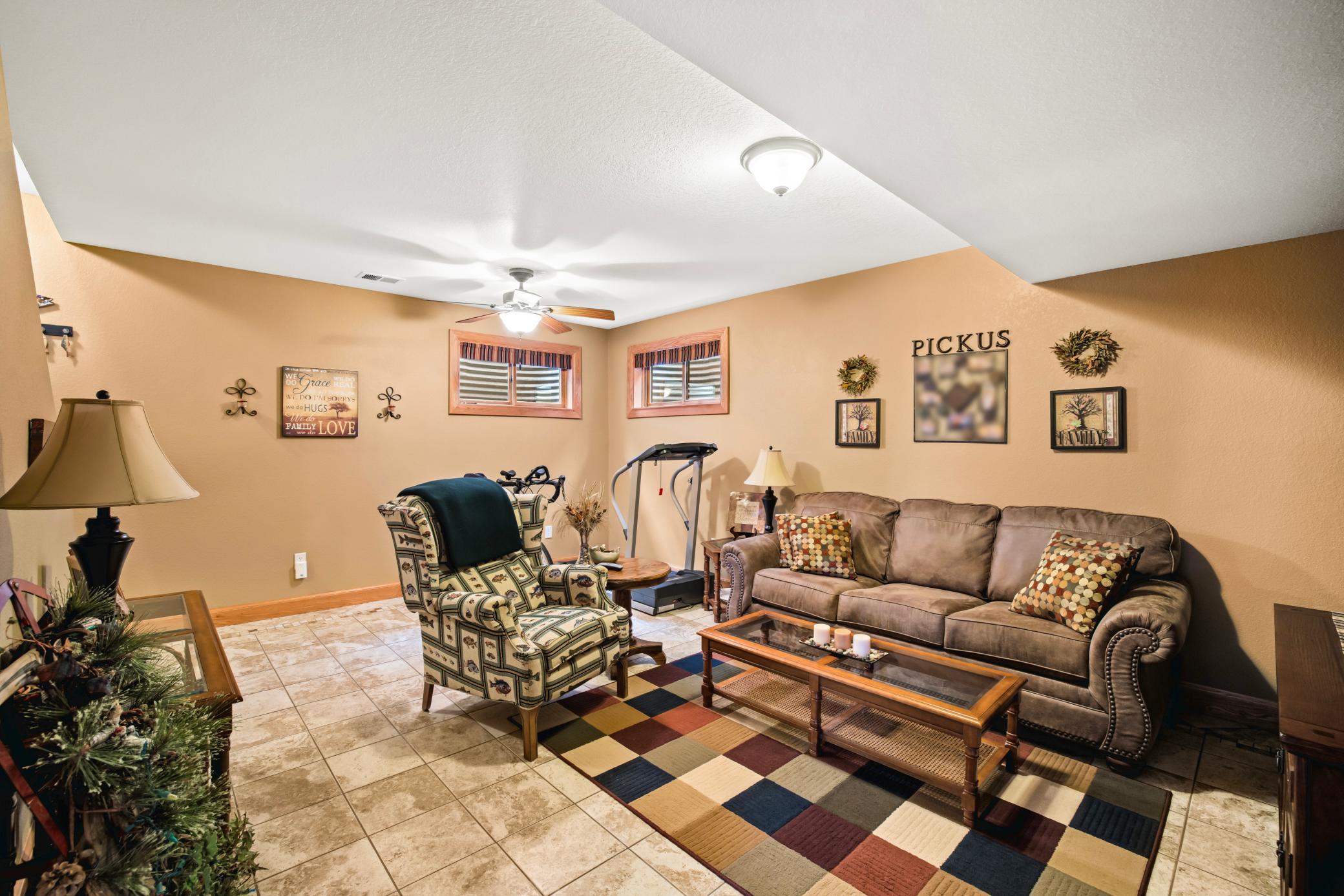 19605 Jigsaw Drive Property Photo 22