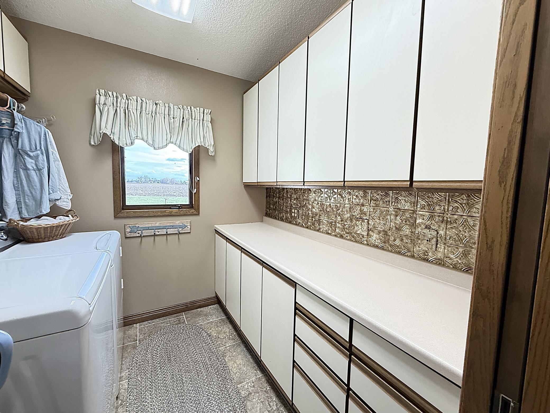 2859 19th Avenue Sw Property Photo 42