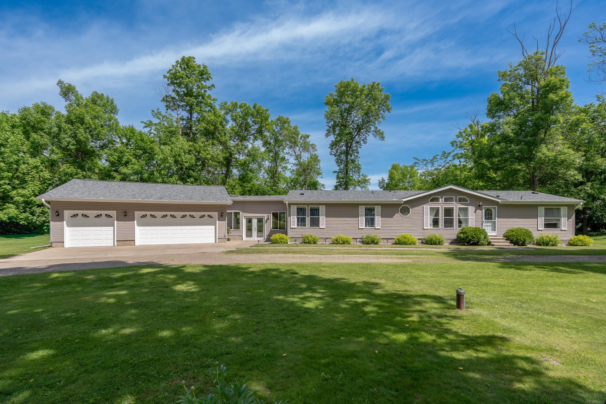 7290 83rd Street Ne Property Photo 1