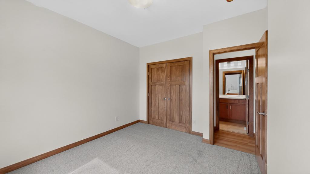 1693 Cherry Street E Property Photo 5