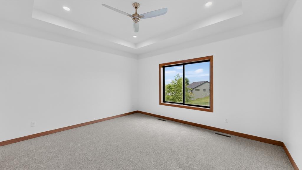 1693 Cherry Street E Property Photo 9