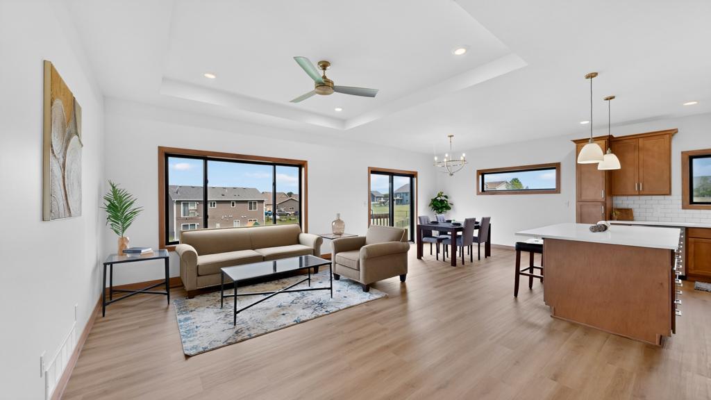 1693 Cherry Street E Property Photo 15