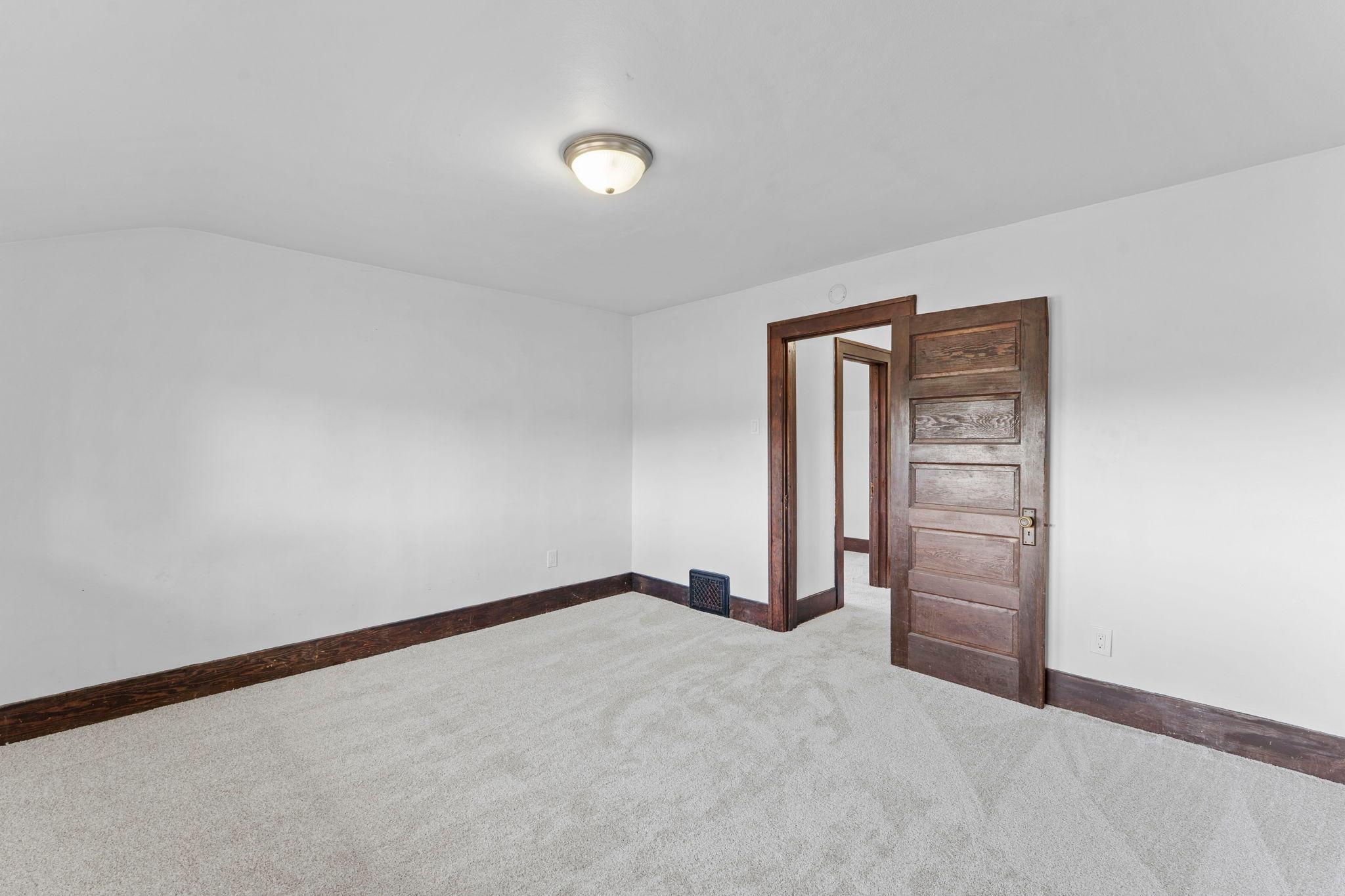7310 Rolling Hills Road Property Photo 24
