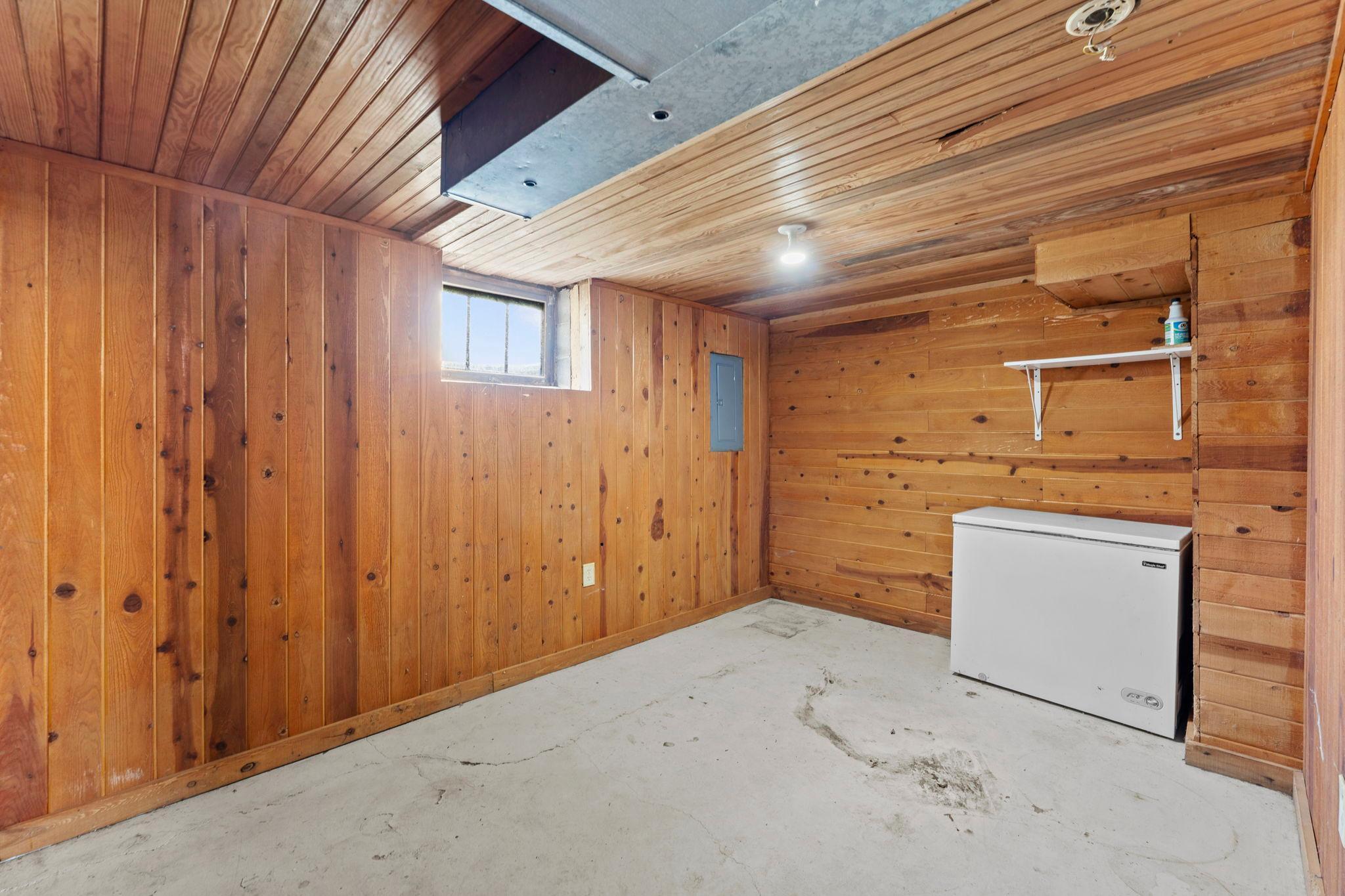 7310 Rolling Hills Road Property Photo 32