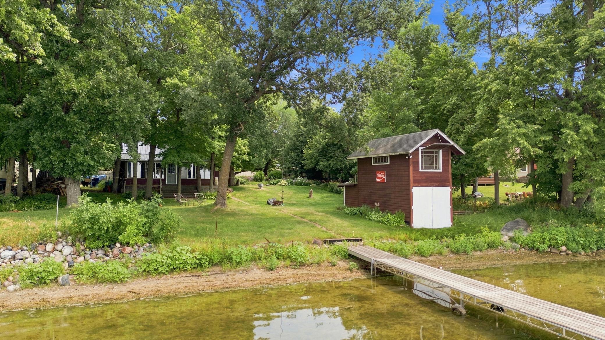 1250 E Shore Drive Property Photo 2