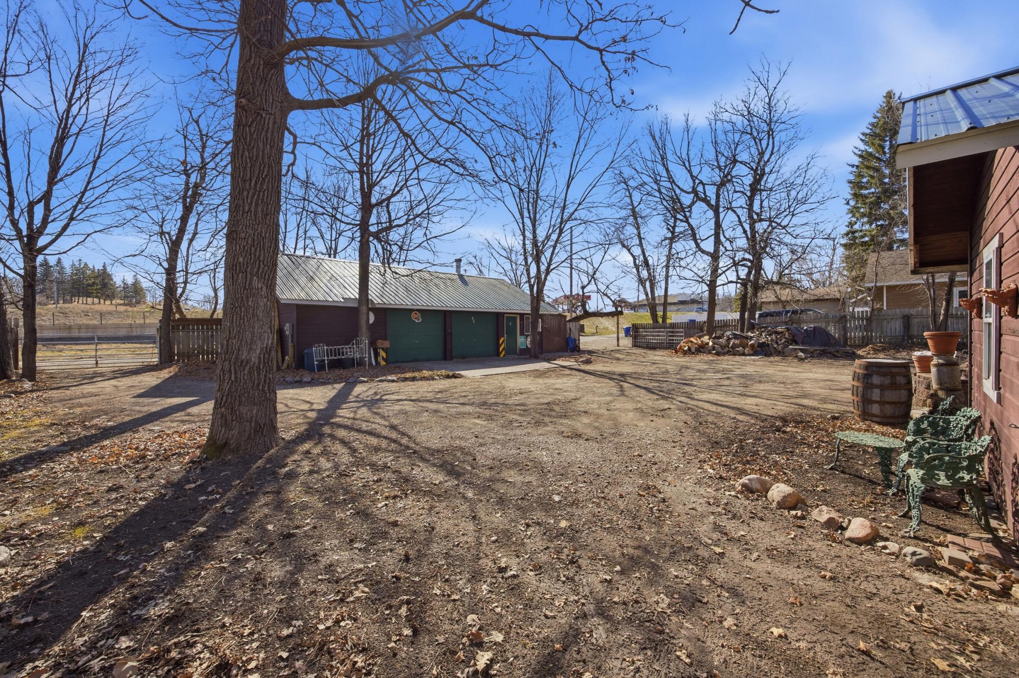 1250 E Shore Drive Property Photo 18