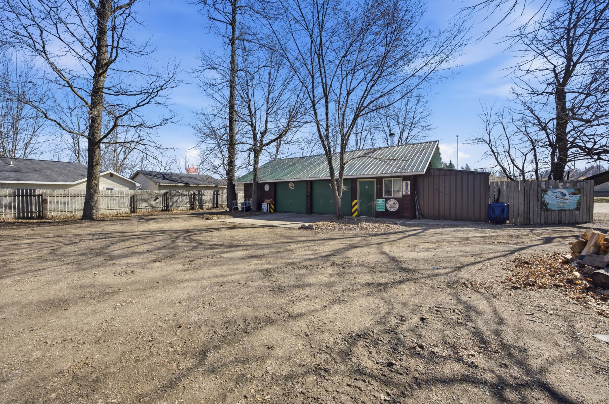 1250 E Shore Drive Property Photo 19