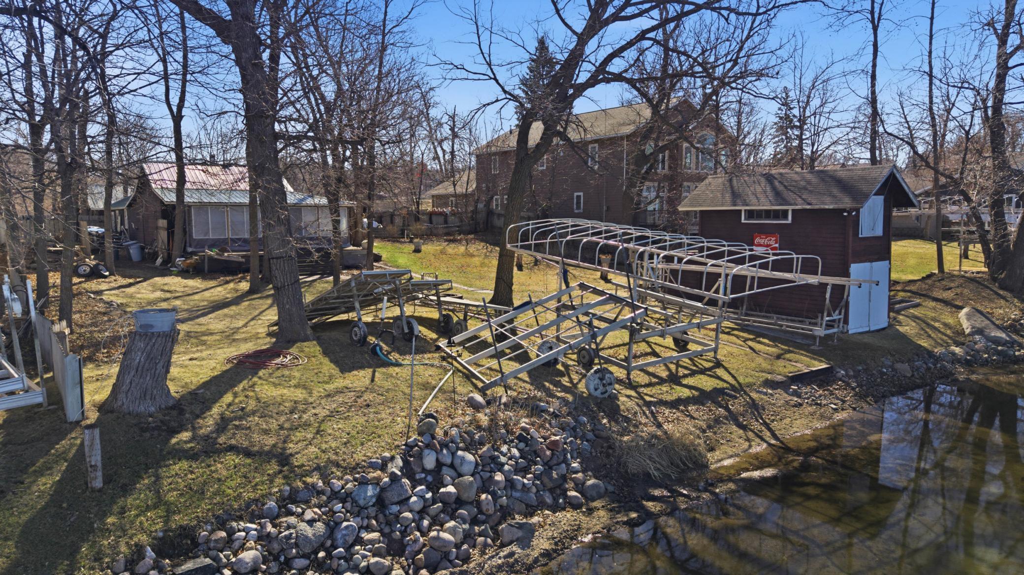 1250 E Shore Drive Property Photo 23