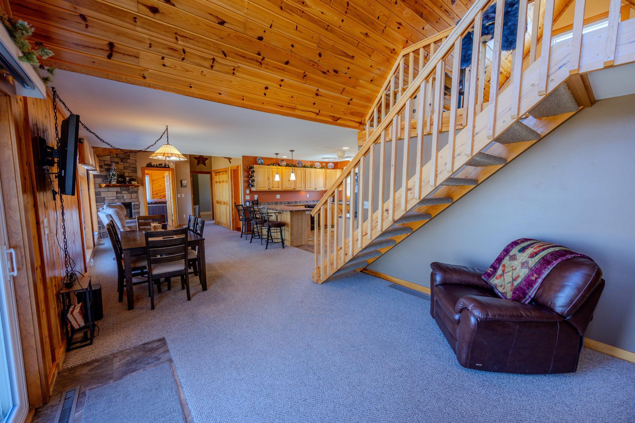 46840 Foss Road Property Photo 7