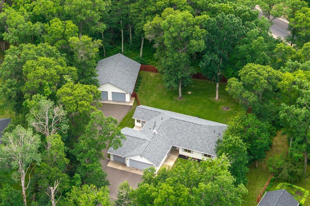 33897 Dancing Bear Drive Property Photo 1