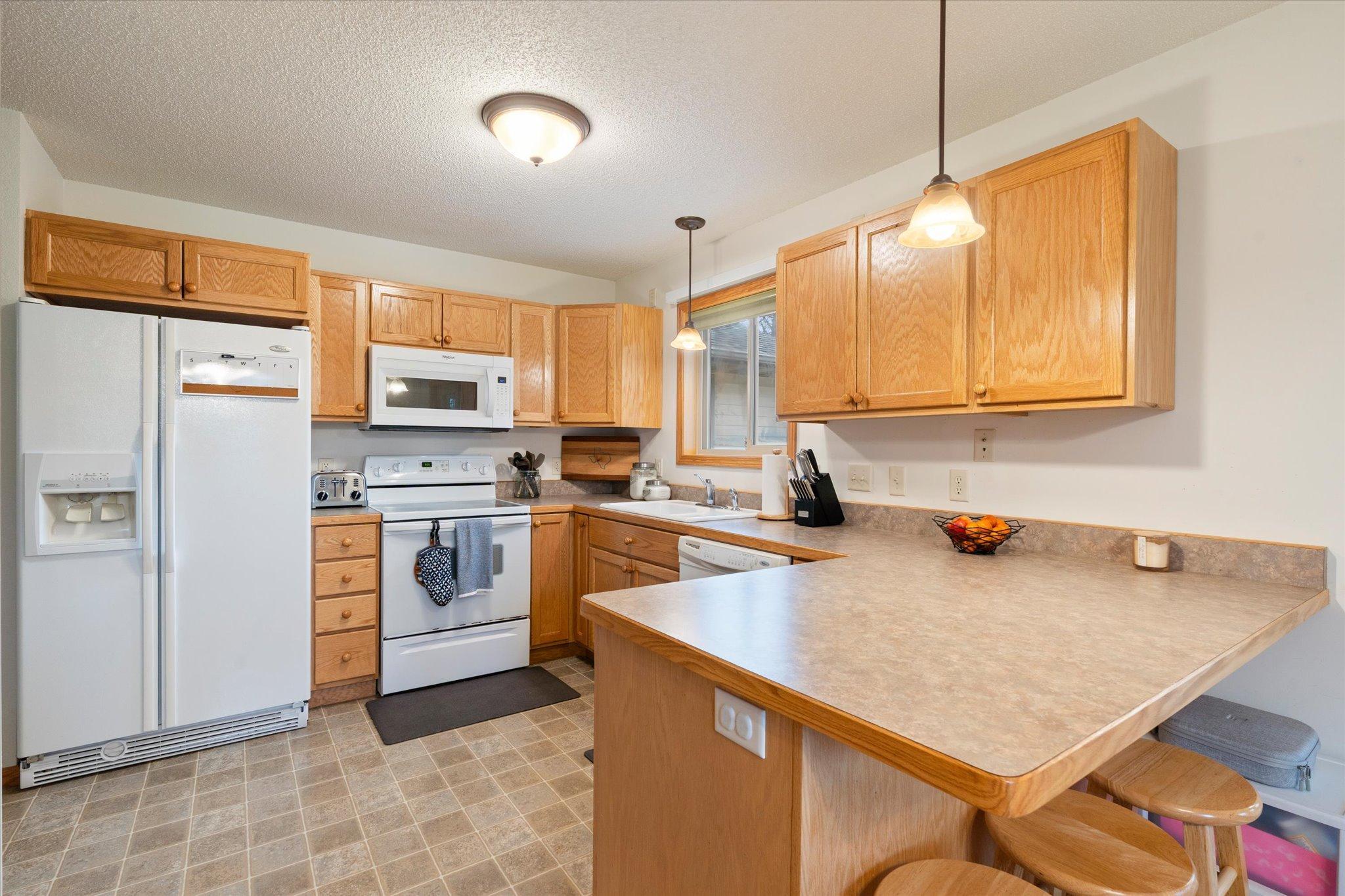 33897 Dancing Bear Drive Property Photo 12