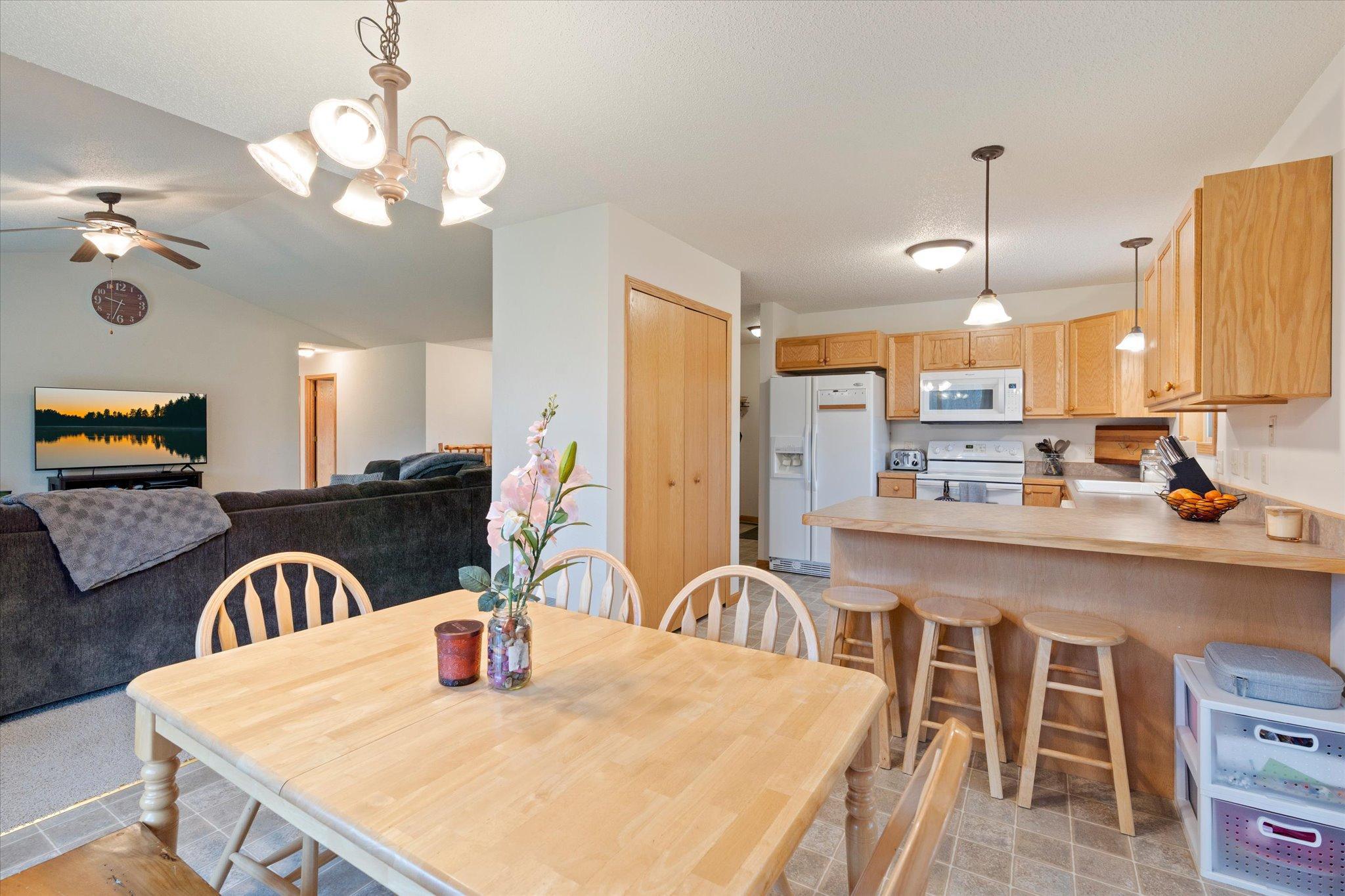 33897 Dancing Bear Drive Property Photo 14