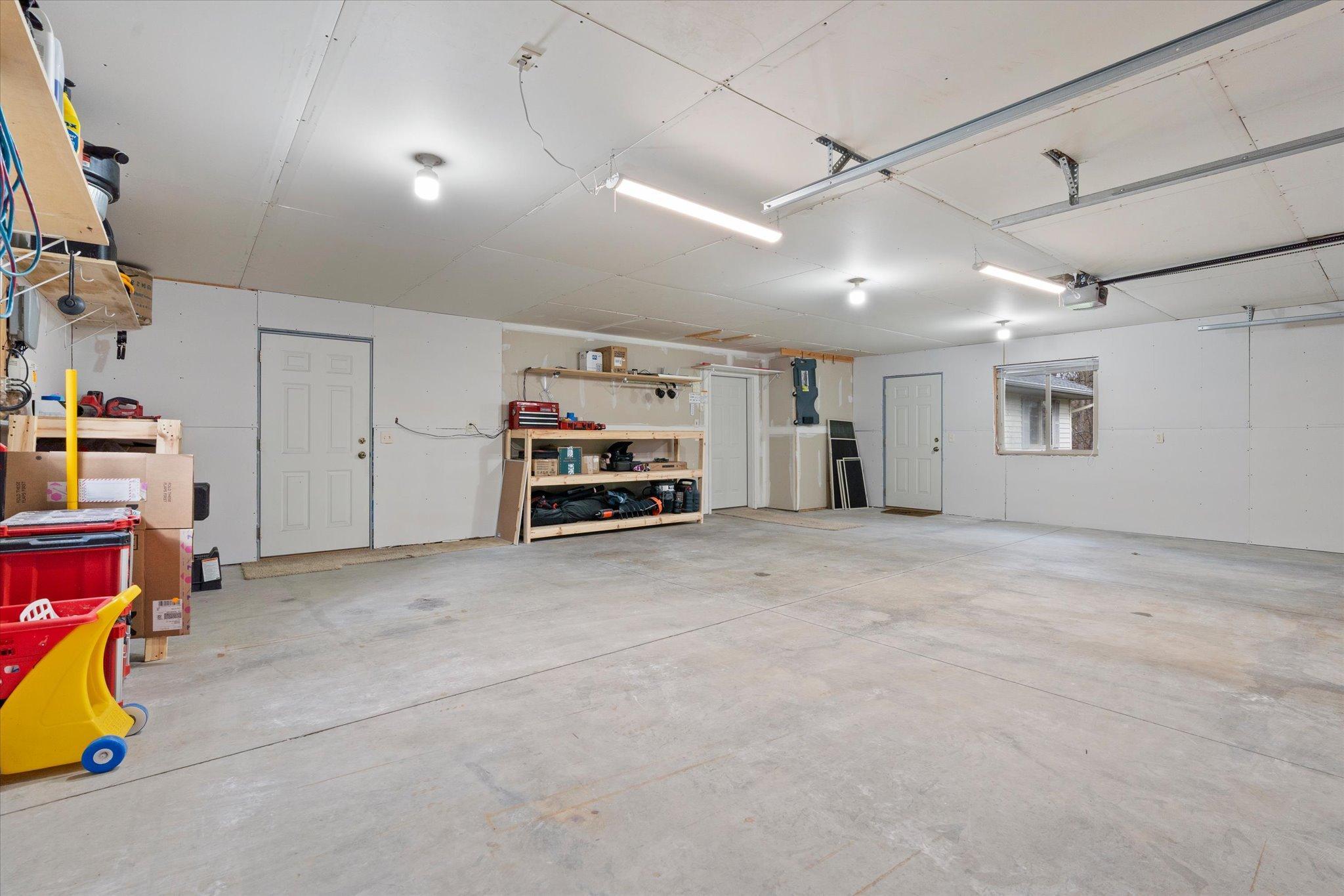 33897 Dancing Bear Drive Property Photo 32