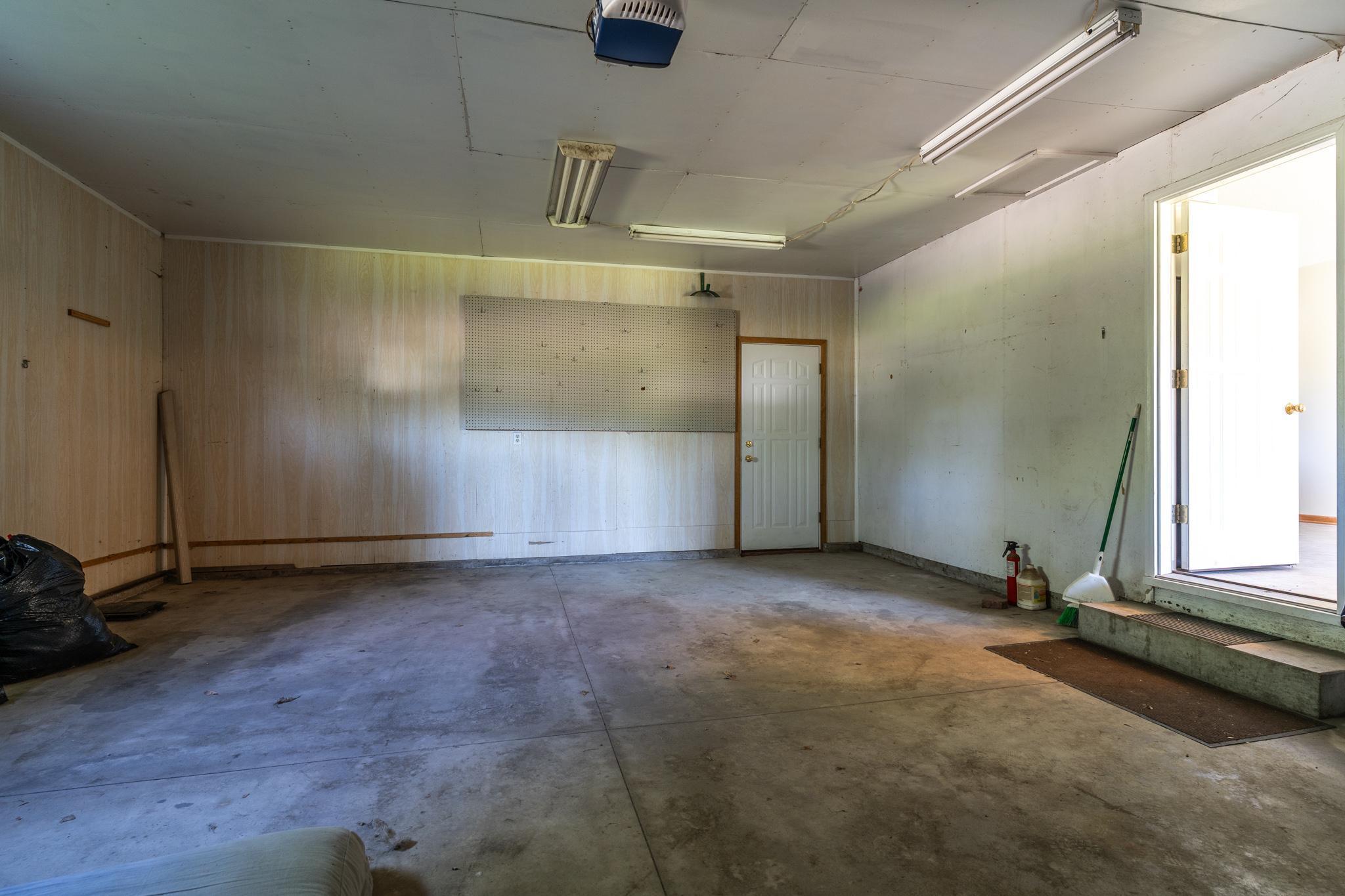 305 Euclid Avenue Property Photo 28