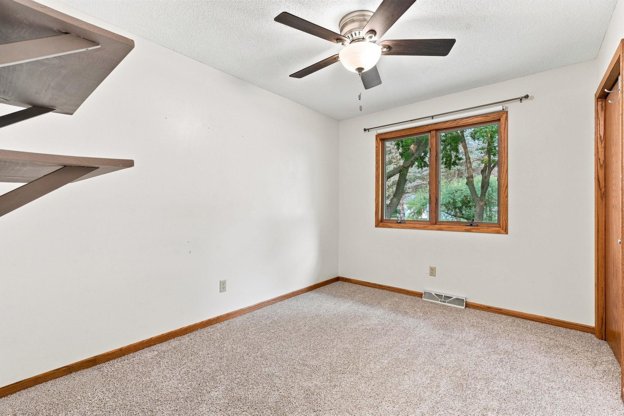 730 Apollo Road Property Photo 10