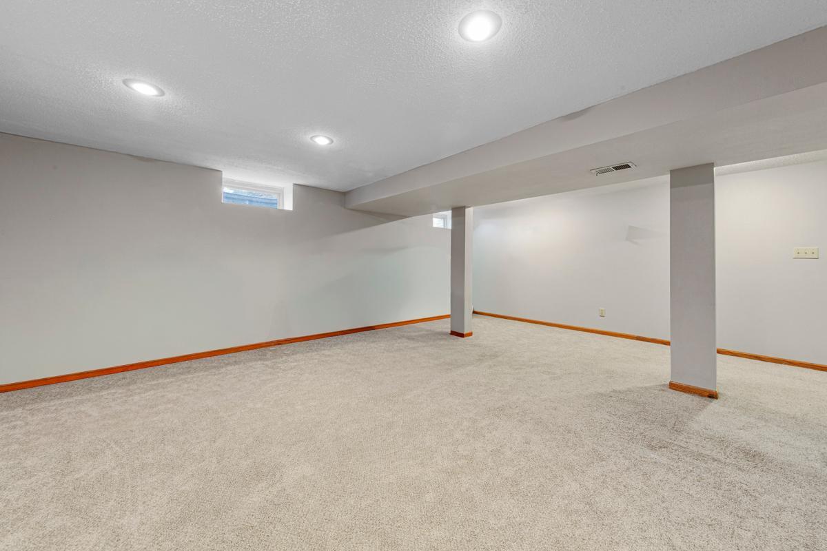 101 Mapleridge Drive Property Photo 27