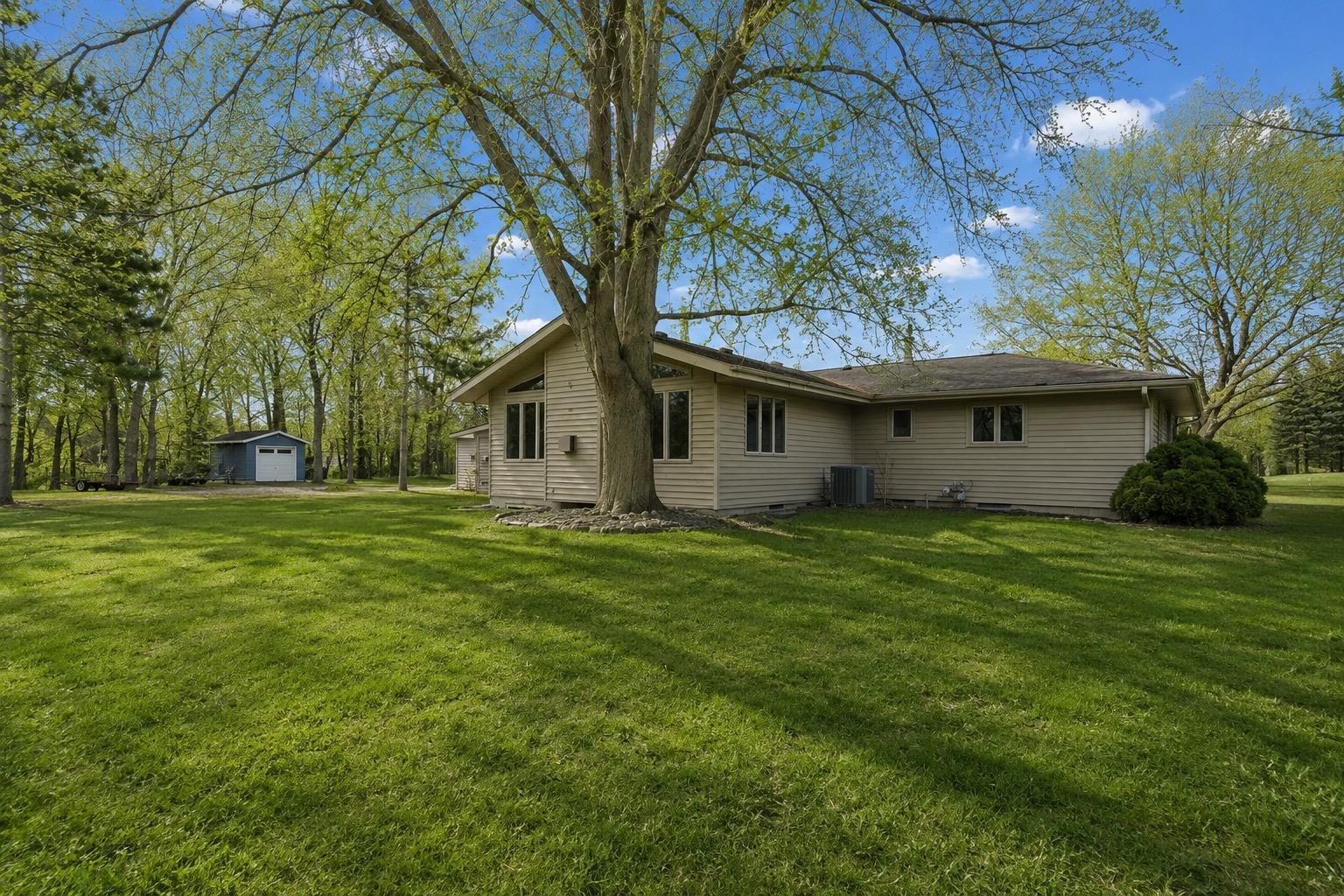 101 Mapleridge Drive Property Photo 39