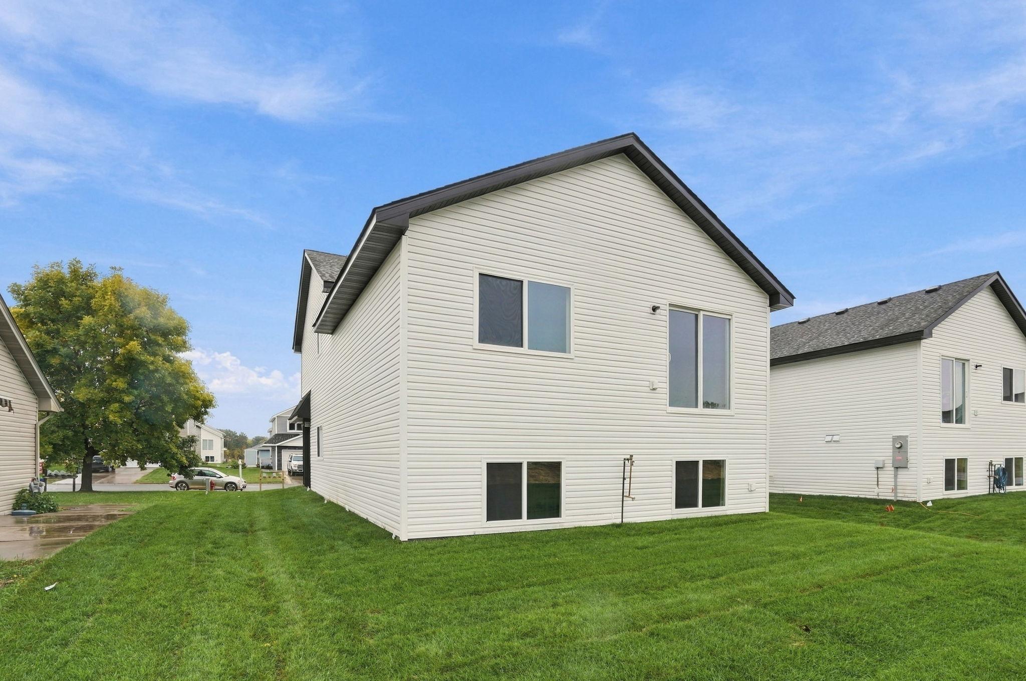 413 Bluebird Street Property Photo 19