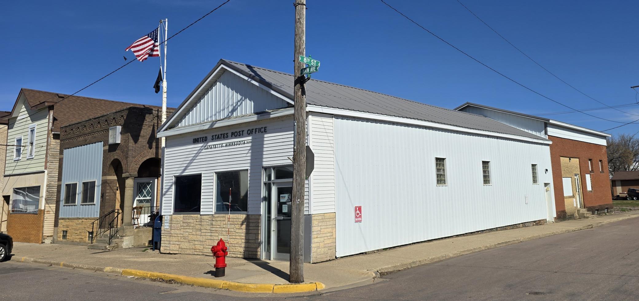 531 8th Street Property Photo 1