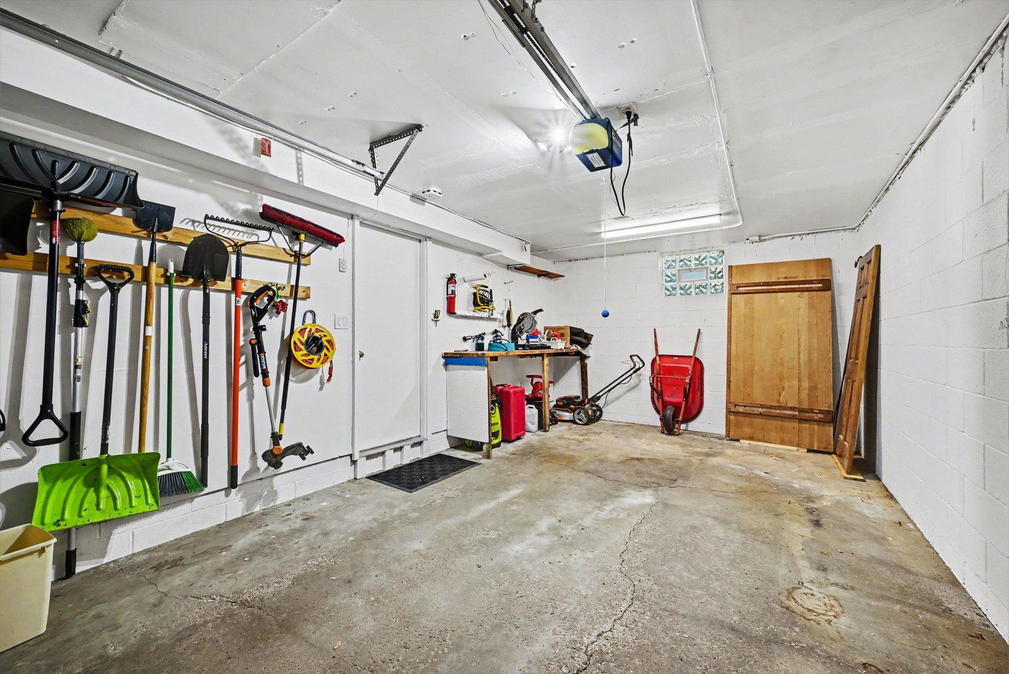 4932 Hanover Road Property Photo 18