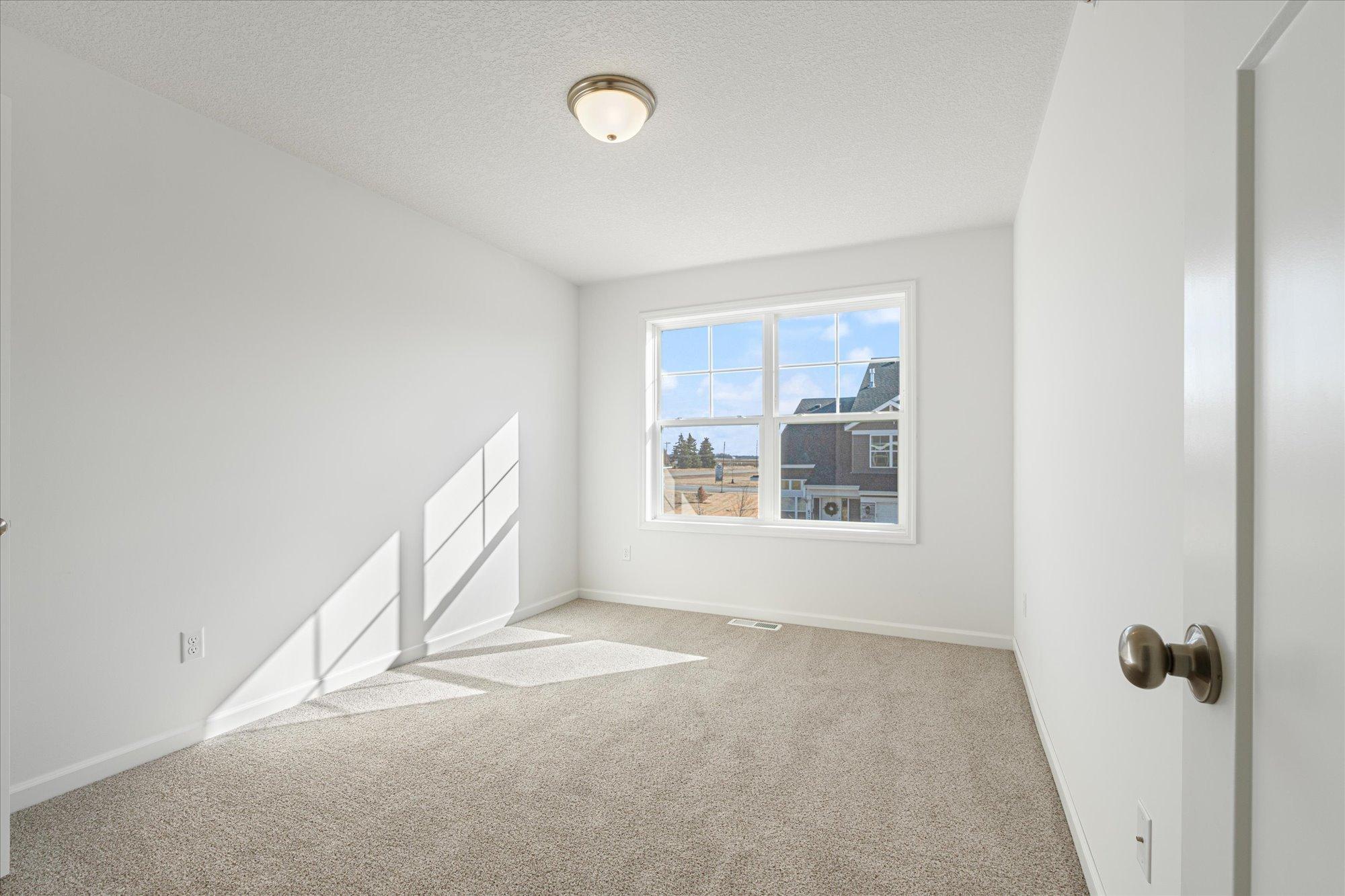 6724 Jorgensen Avenue S Property Photo 38